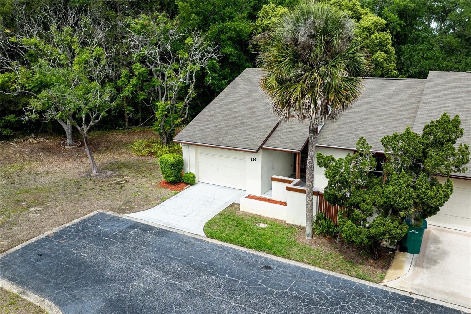 EUSTIS WILLOW CREST SUB - Residential