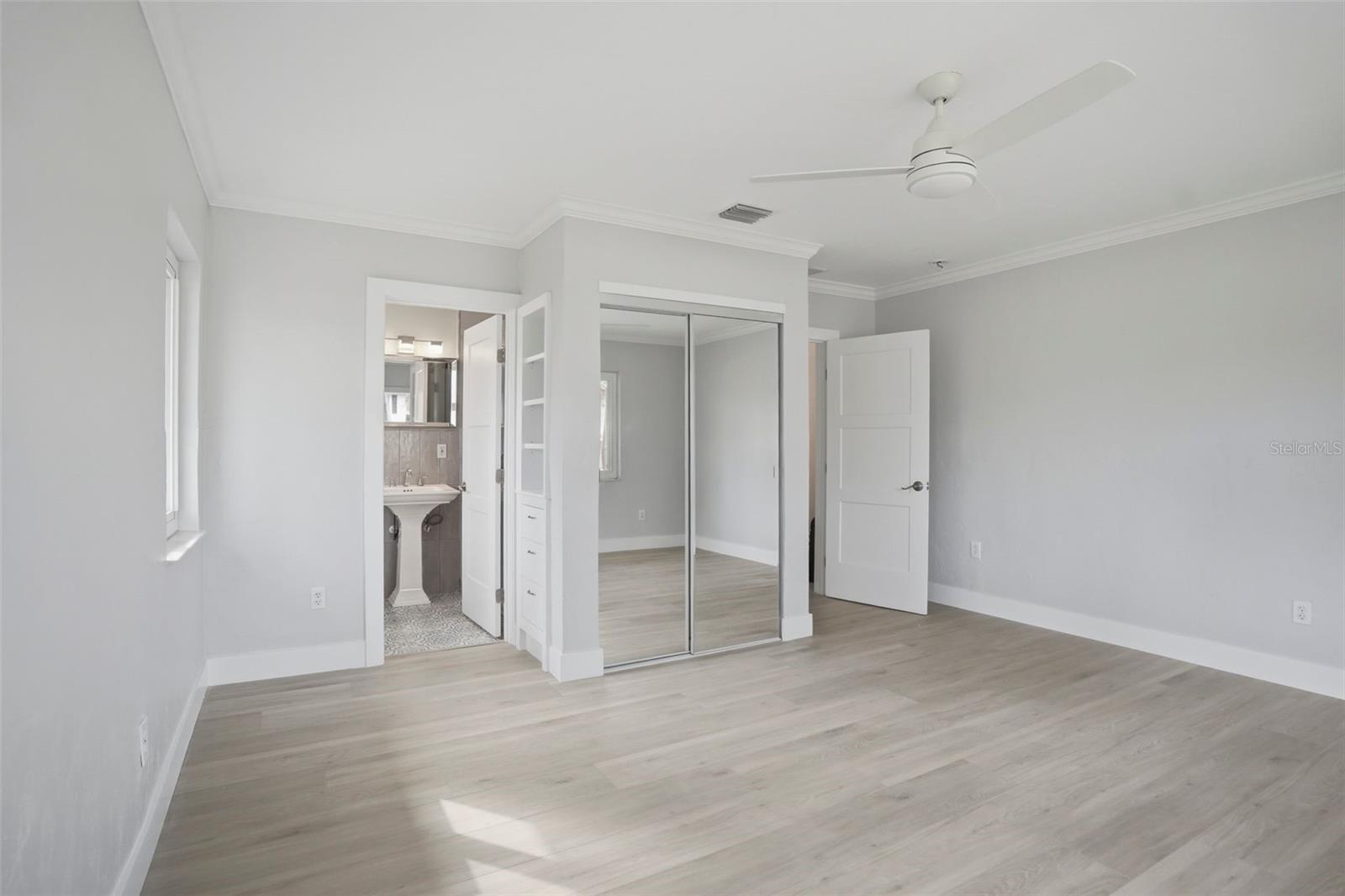 COLONIAL CORP REP - Residential