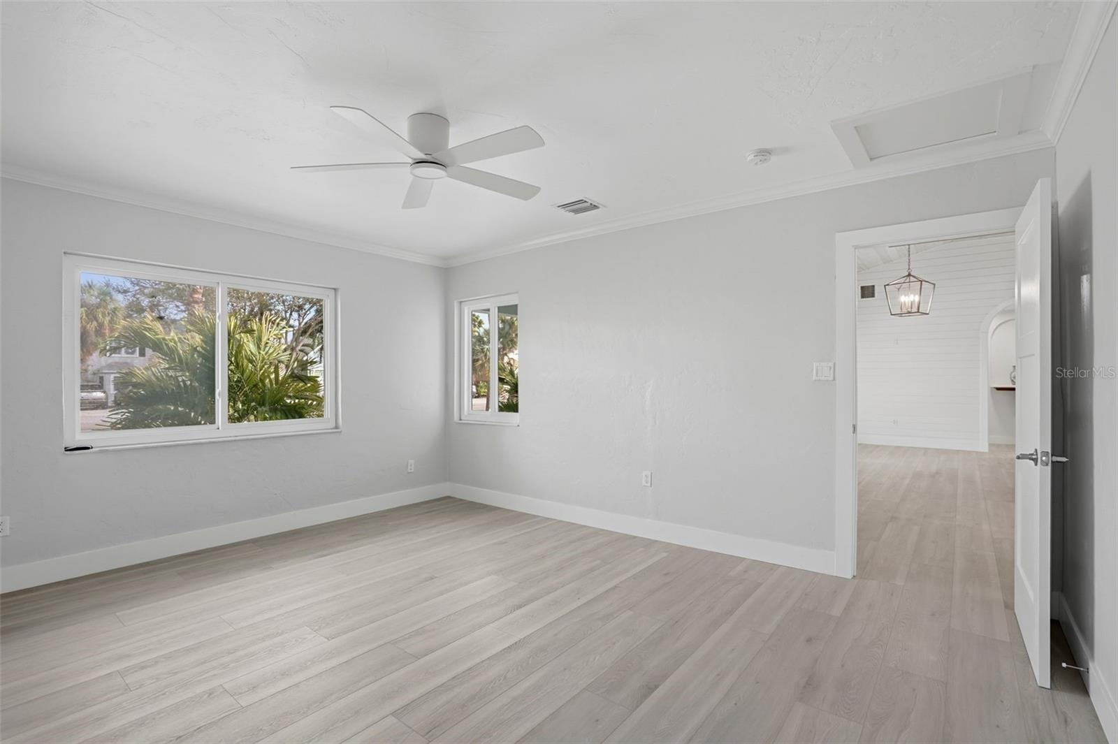 COLONIAL CORP REP - Residential