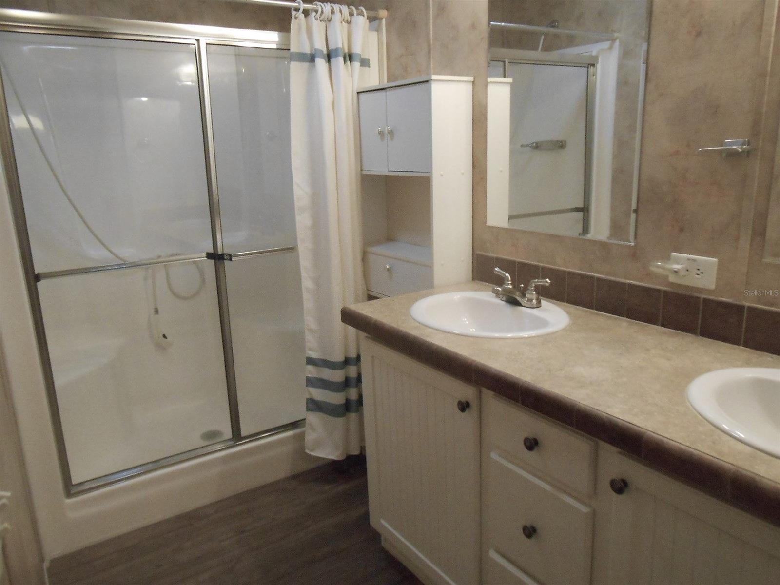 Tropical Mobile Hm Village Sec 02 - Residential