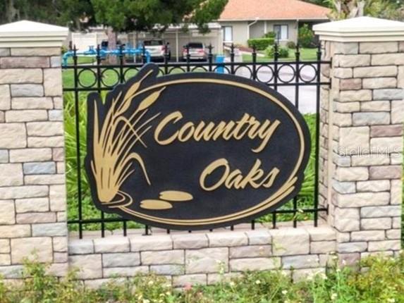 COUNTRY OAKS CONDO 01 - Residential