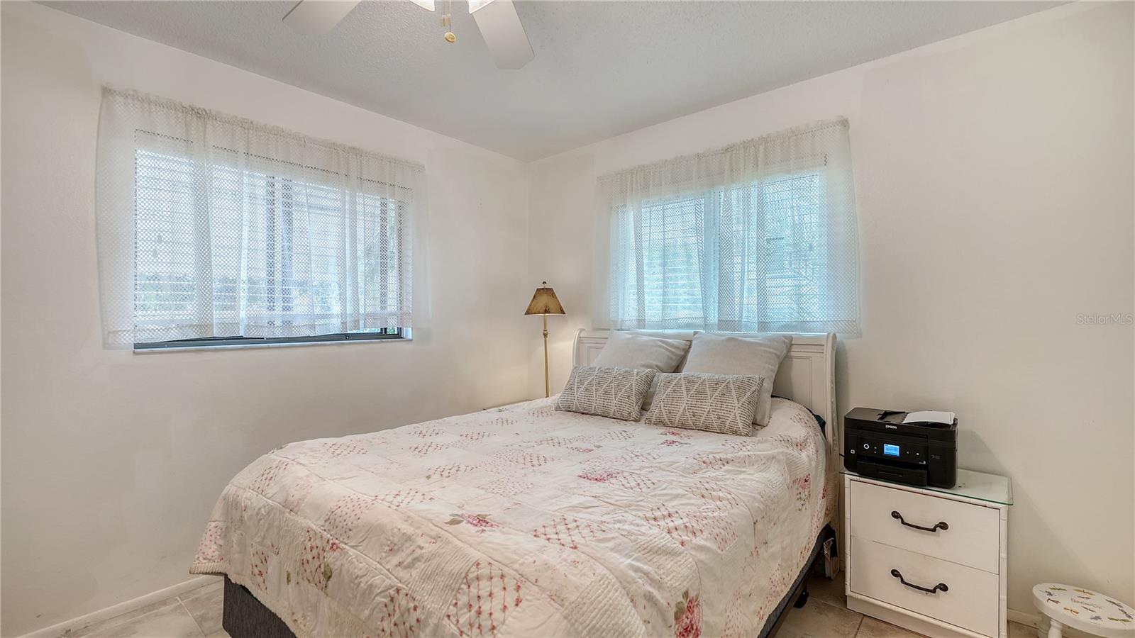 SOUTH VENICE - Residential