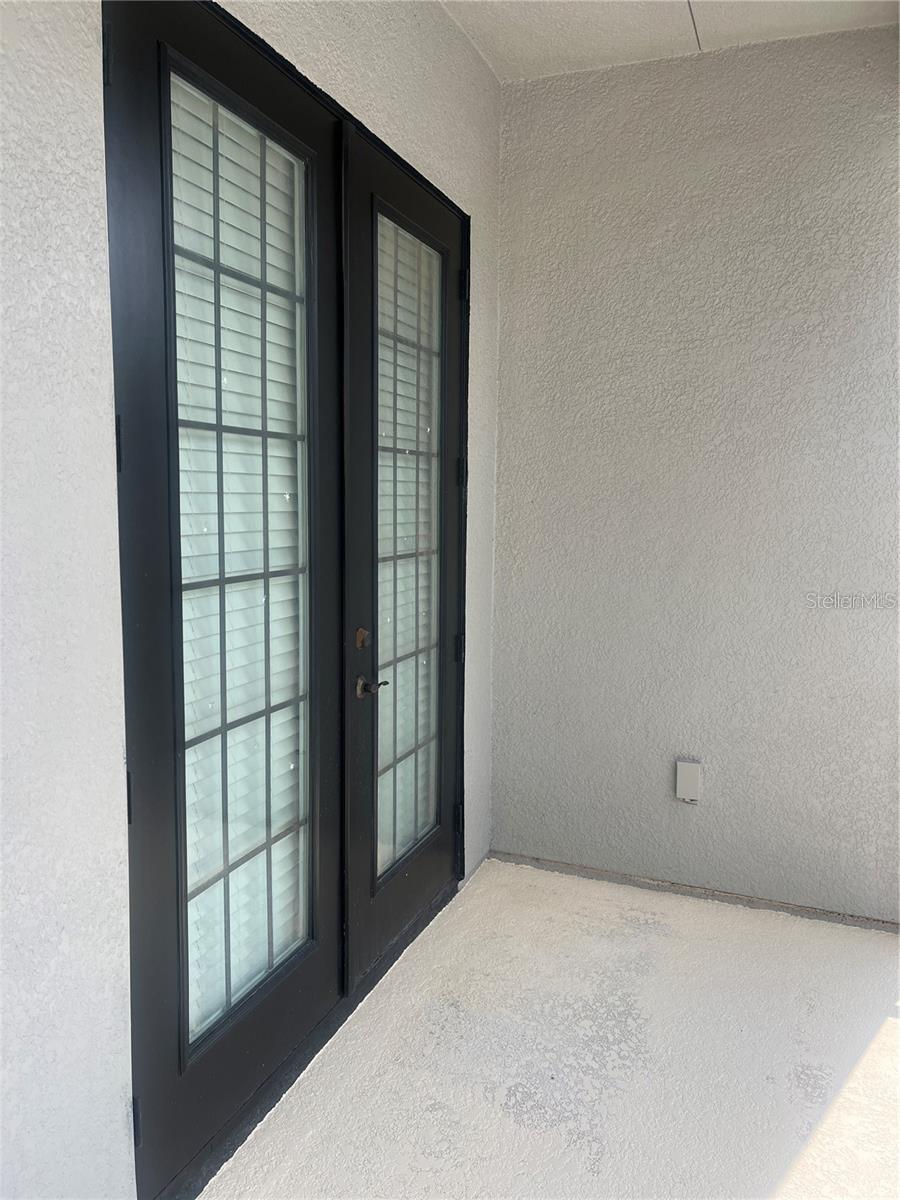 AVALON TOWN CENTER PH 2B - Residential Lease