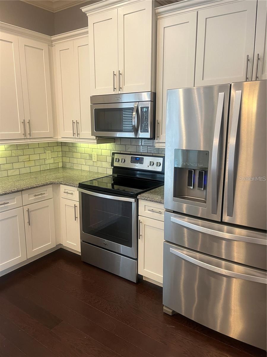 AVALON TOWN CENTER PH 2B - Residential Lease