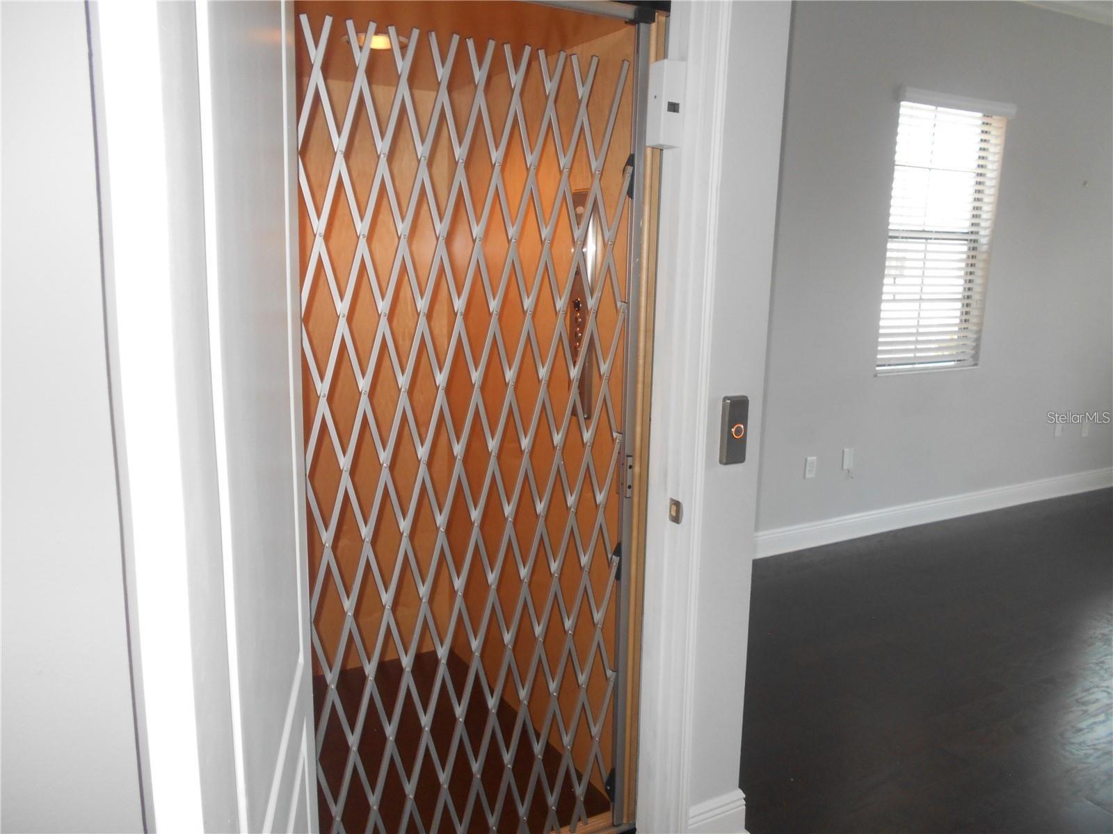 AVALON TOWN CENTER PH 2B - Residential Lease