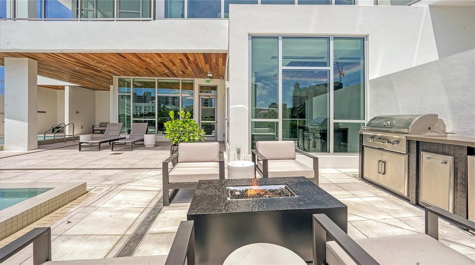 THE COLLECTION CONDOMINIUM - Residential