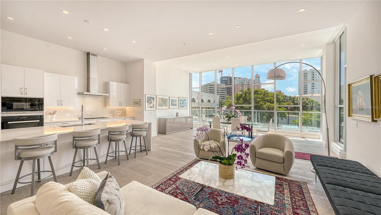 THE COLLECTION CONDOMINIUM - Residential