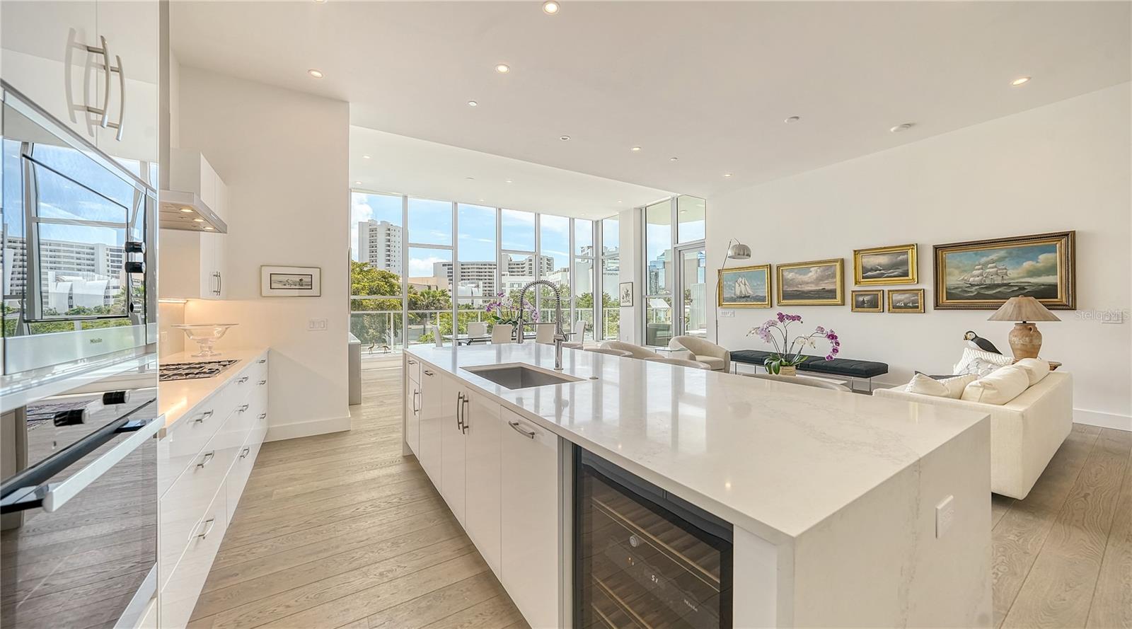 THE COLLECTION CONDOMINIUM - Residential