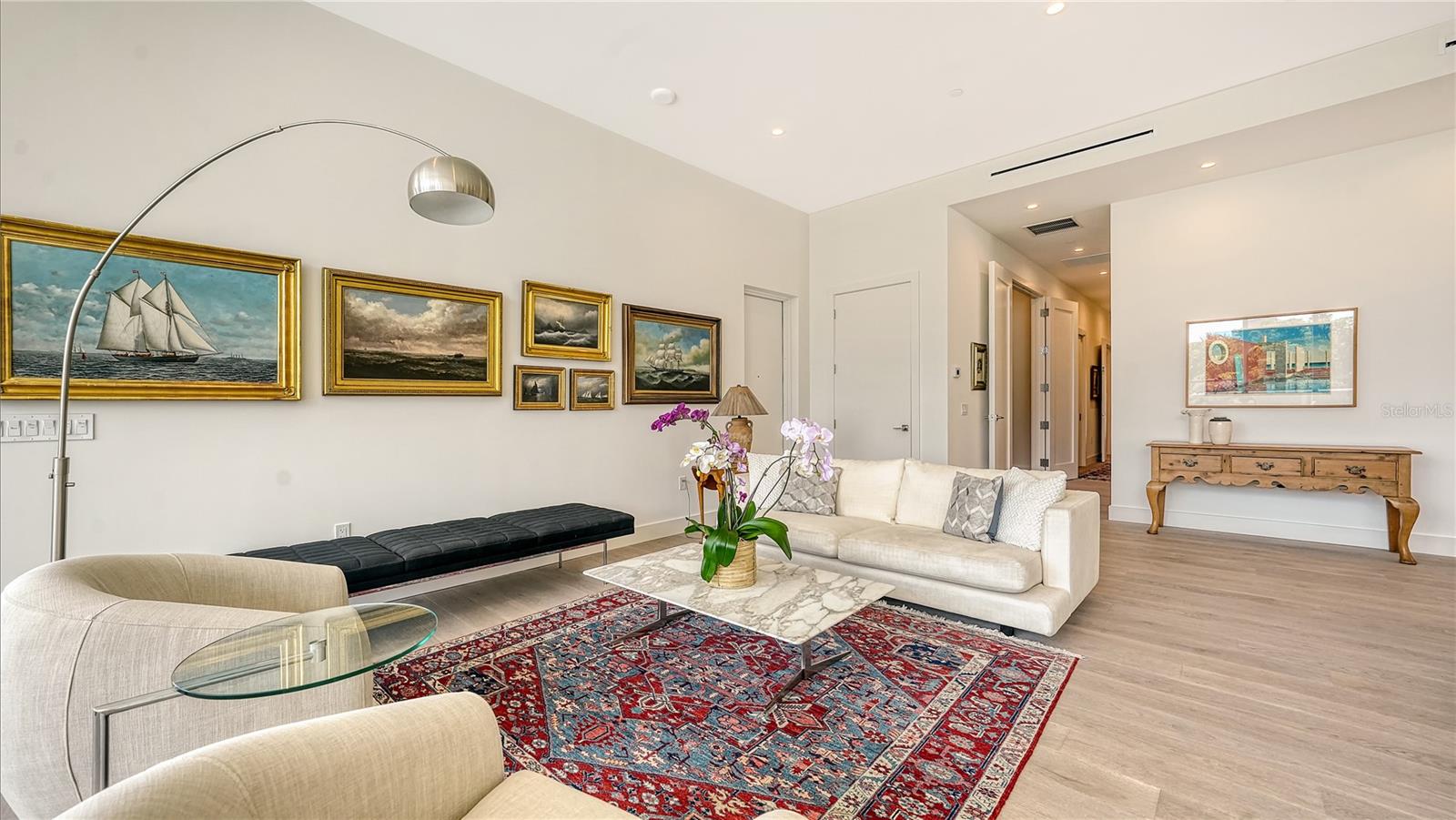 THE COLLECTION CONDOMINIUM - Residential