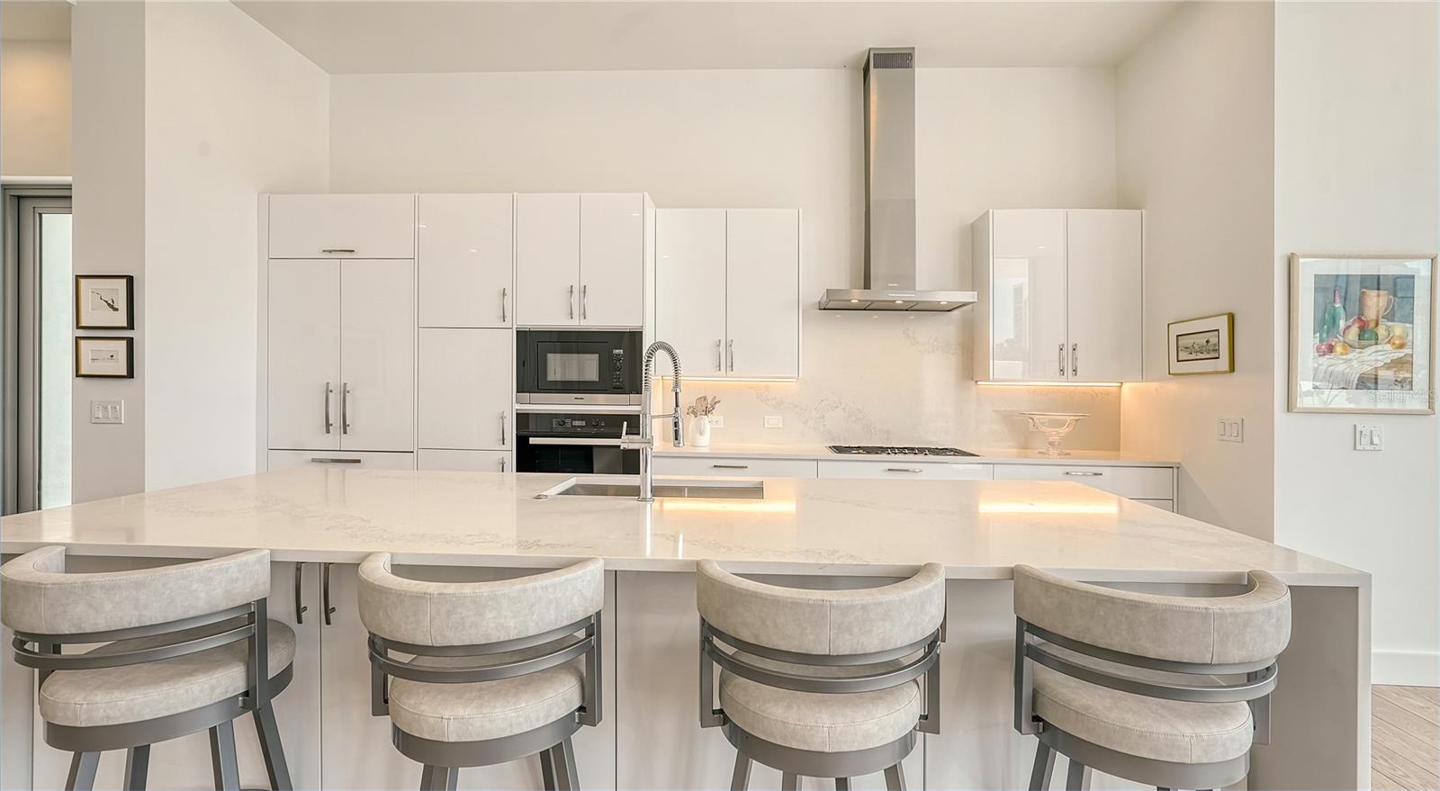 THE COLLECTION CONDOMINIUM - Residential