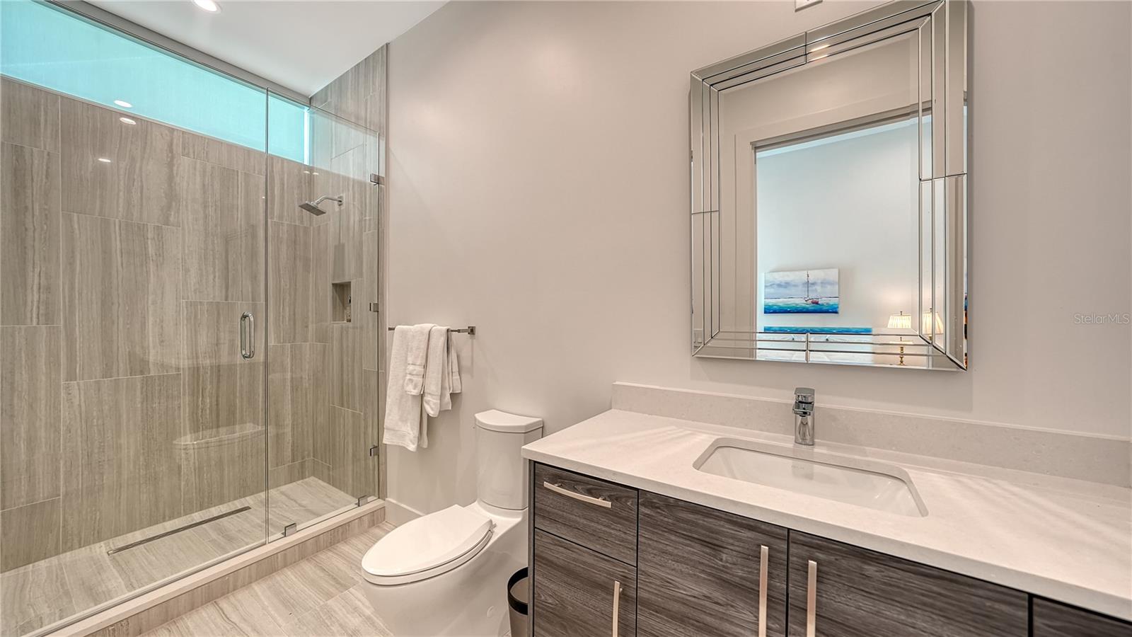 THE COLLECTION CONDOMINIUM - Residential