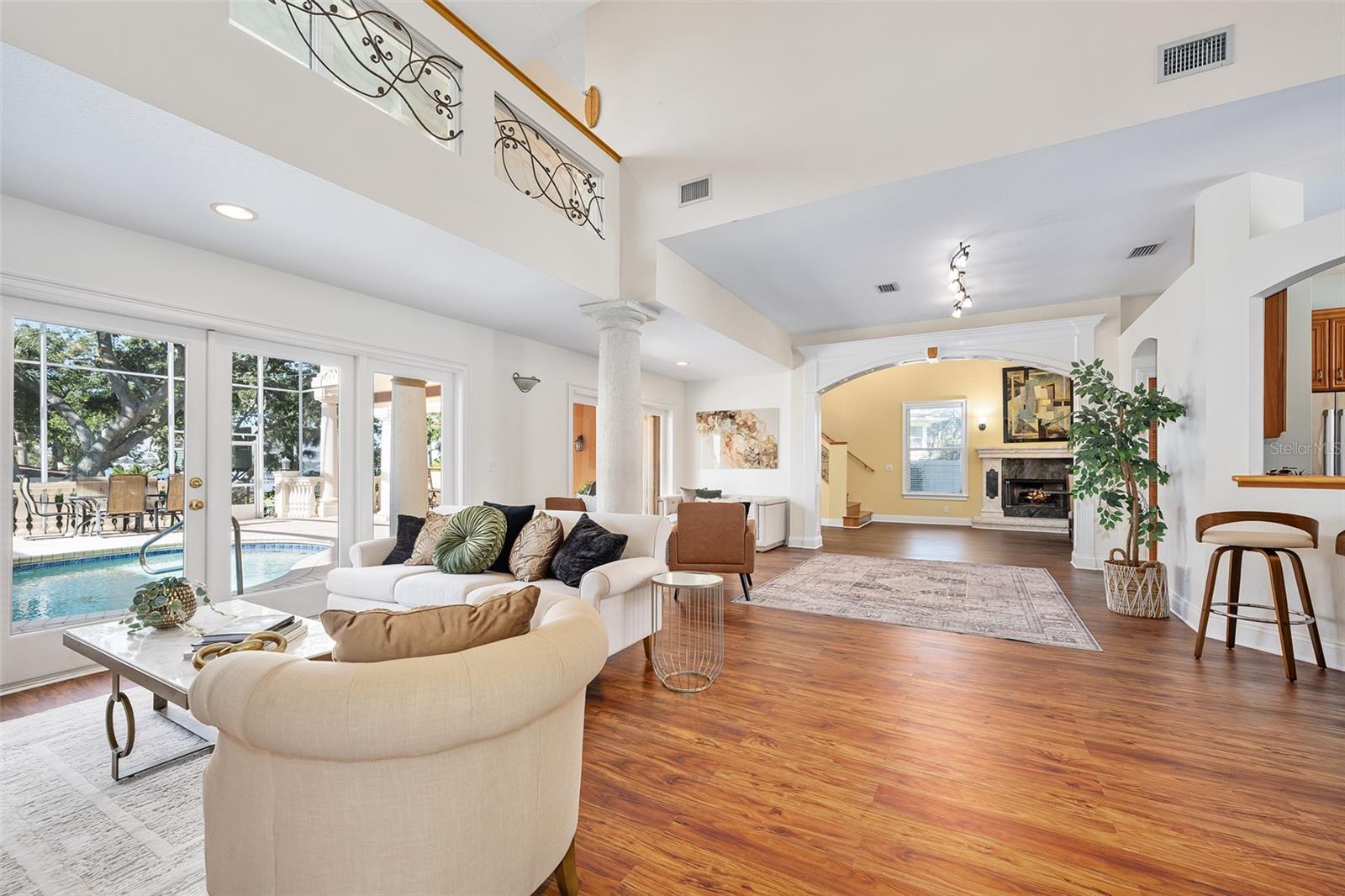 ROBBINS - Residential