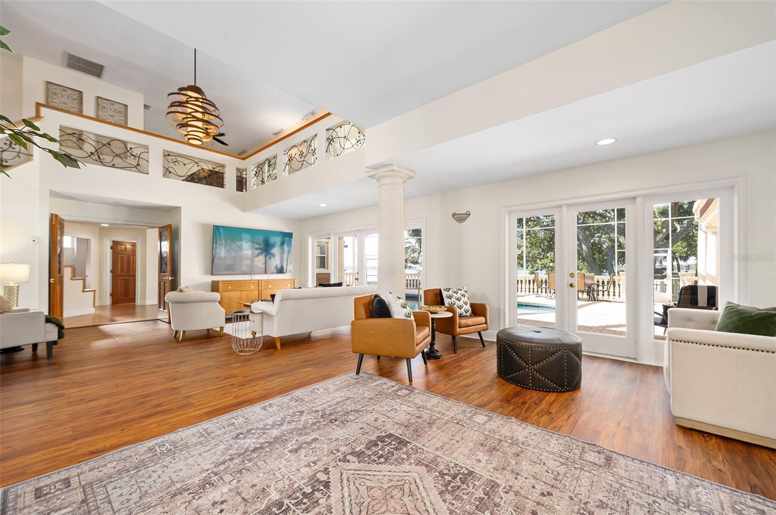 ROBBINS - Residential