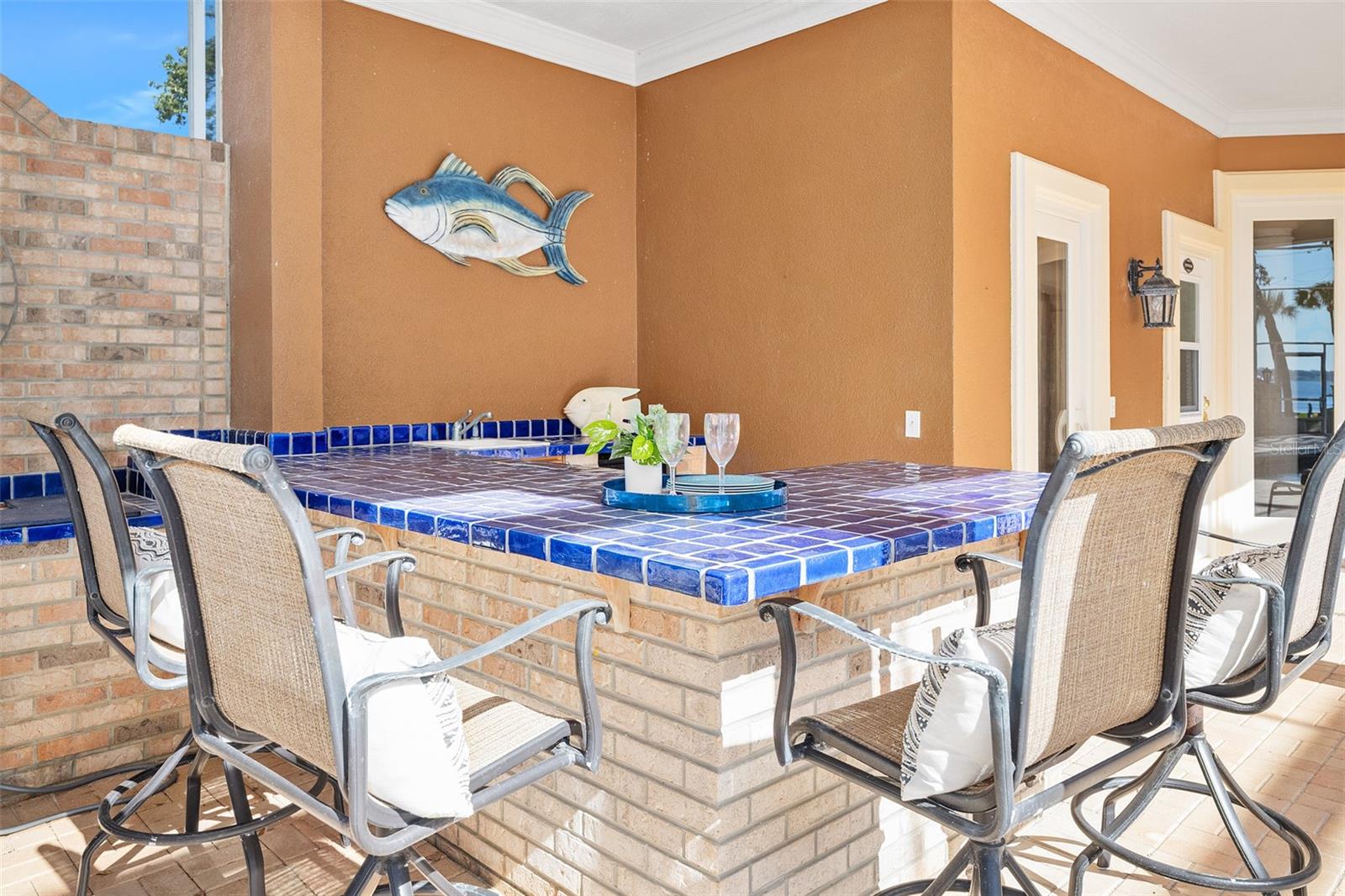 ROBBINS - Residential