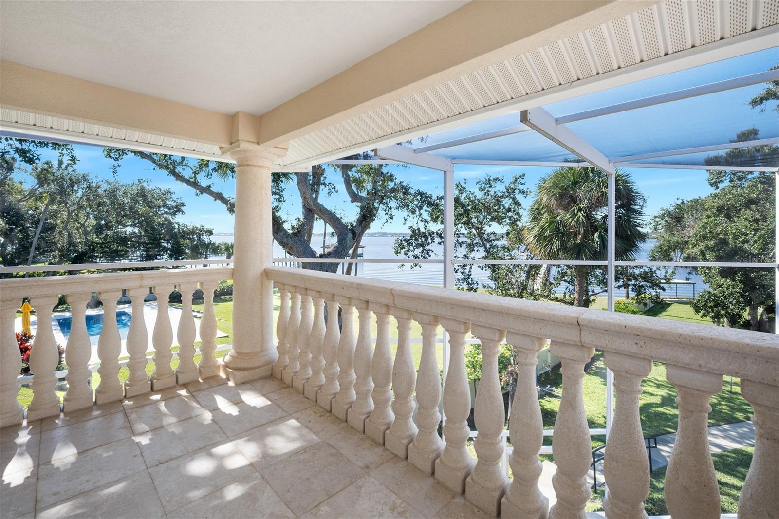 ROBBINS - Residential