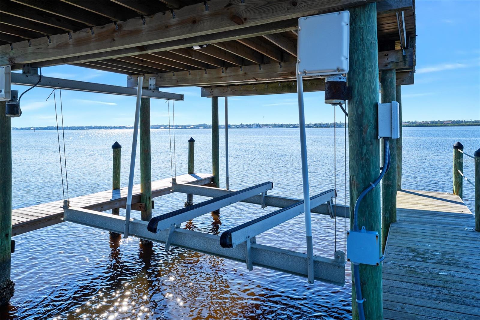 ROBBINS - Residential