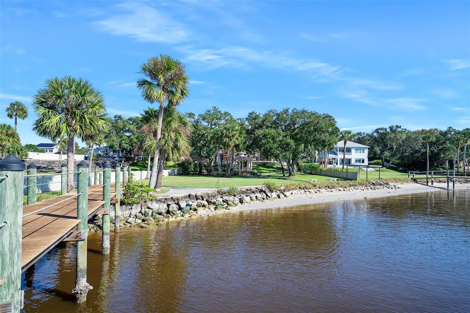 ROBBINS - Residential