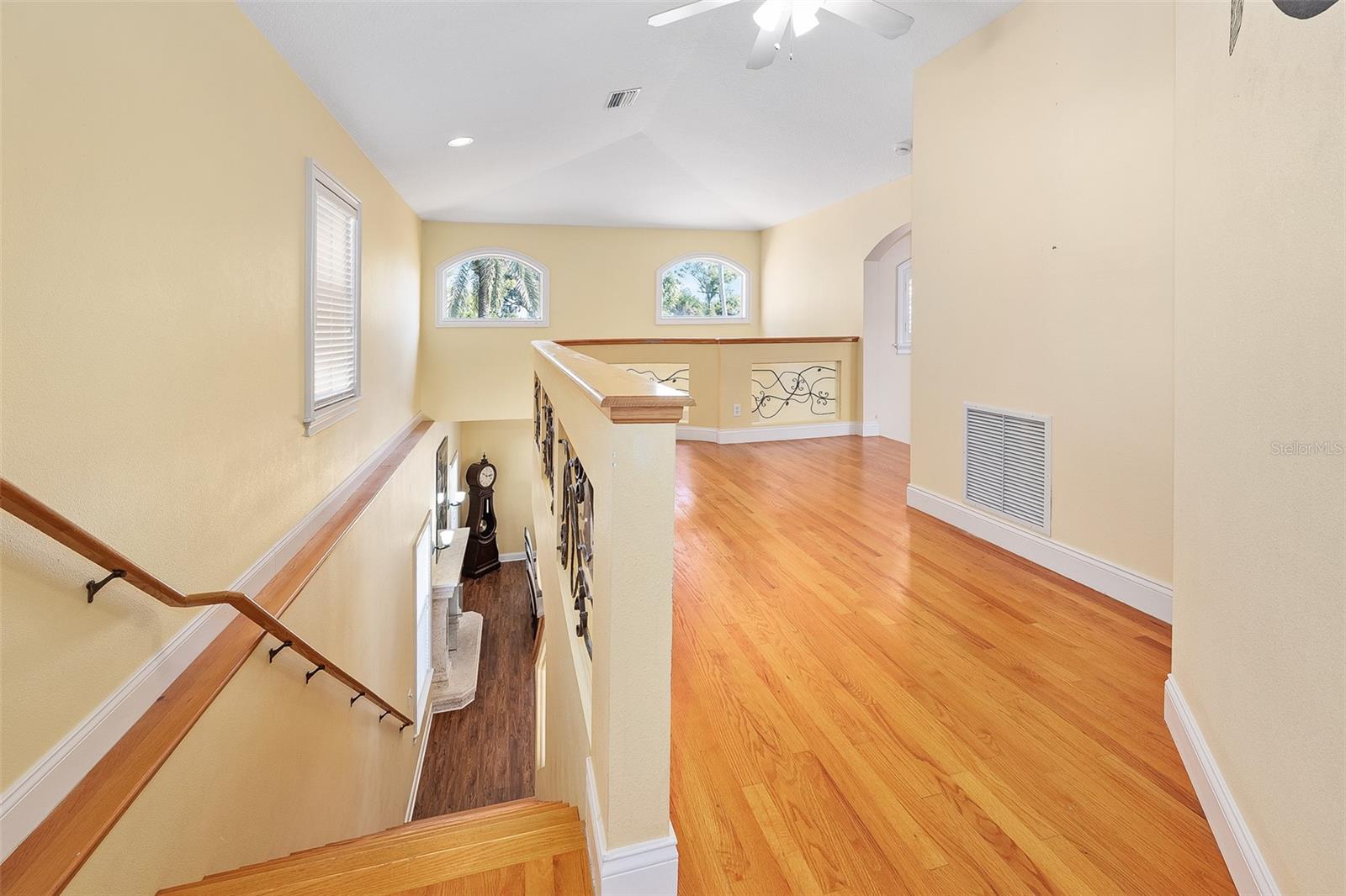 ROBBINS - Residential