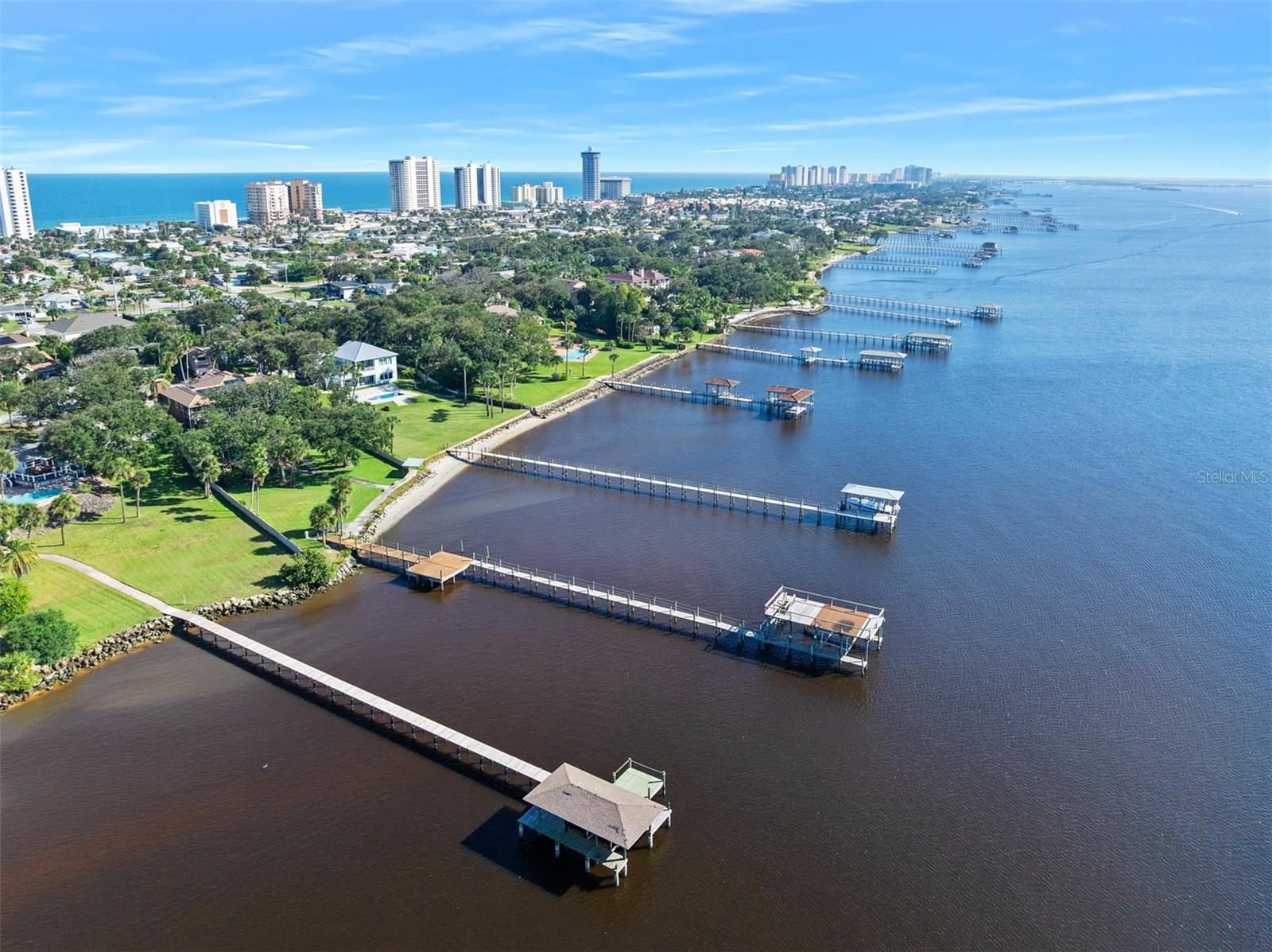 ROBBINS - Residential