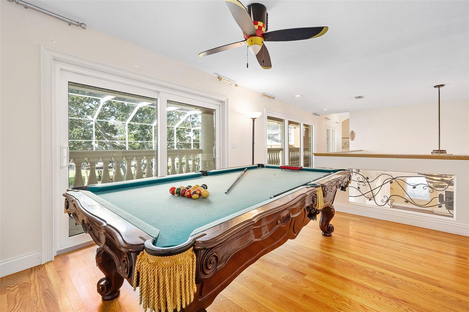 ROBBINS - Residential