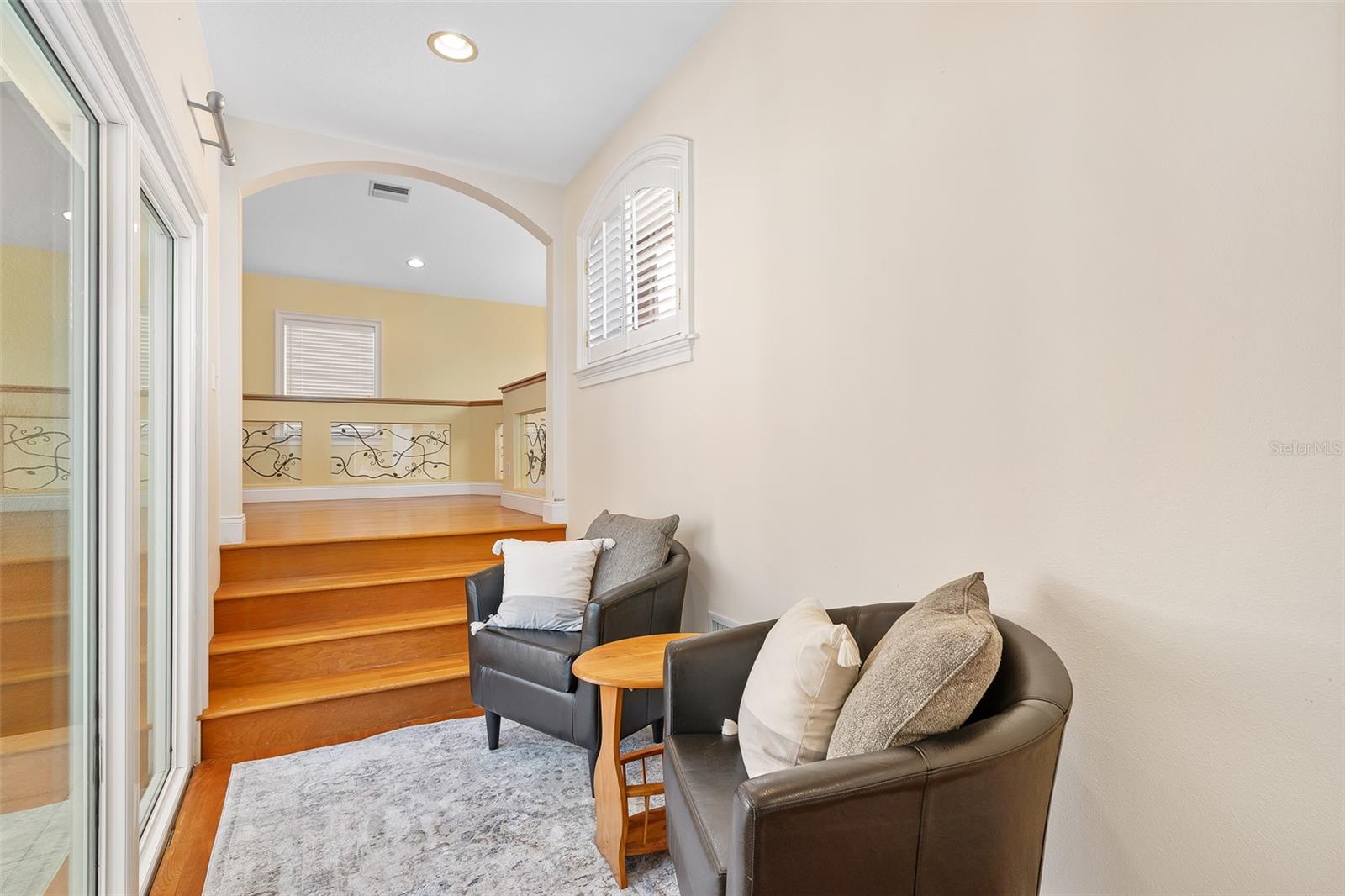 ROBBINS - Residential