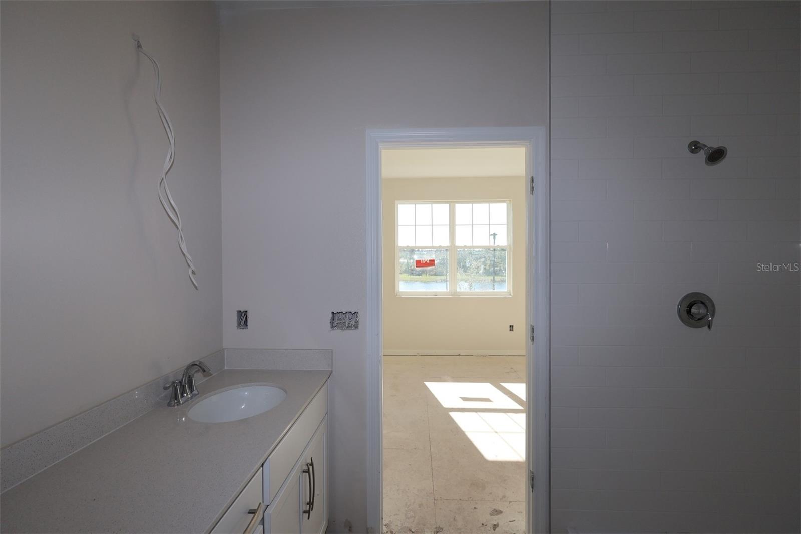 CENTER LAKE ON THE PARK - Residential