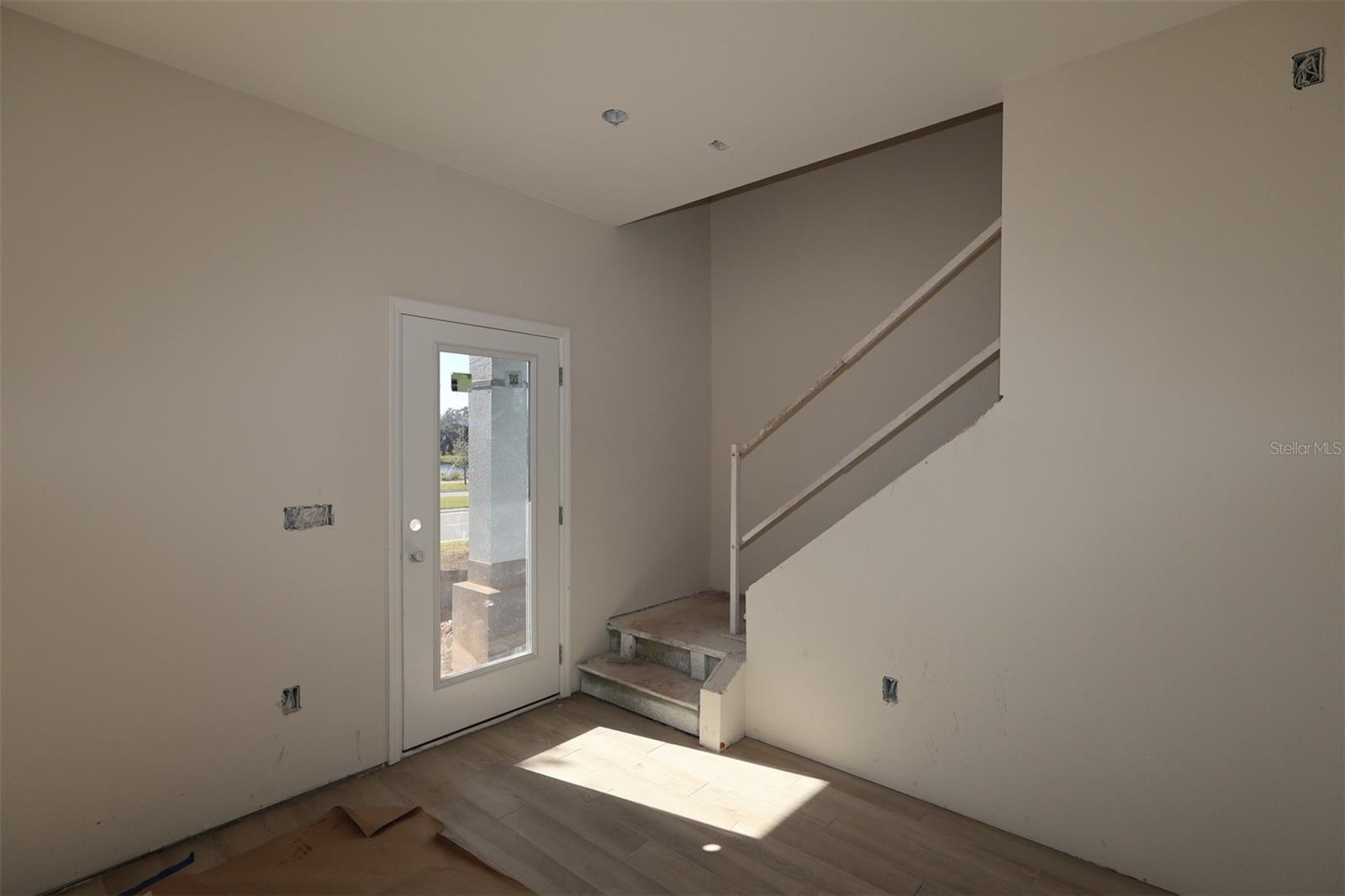 CENTER LAKE ON THE PARK - Residential