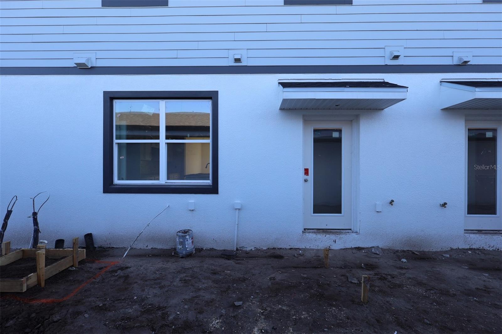 CENTER LAKE ON THE PARK - Residential