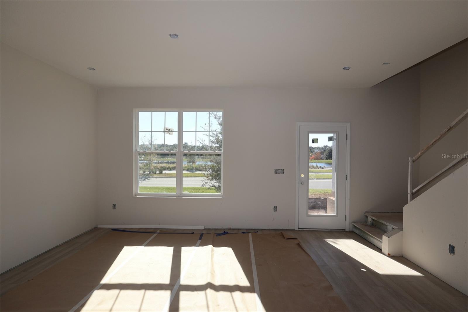 CENTER LAKE ON THE PARK - Residential