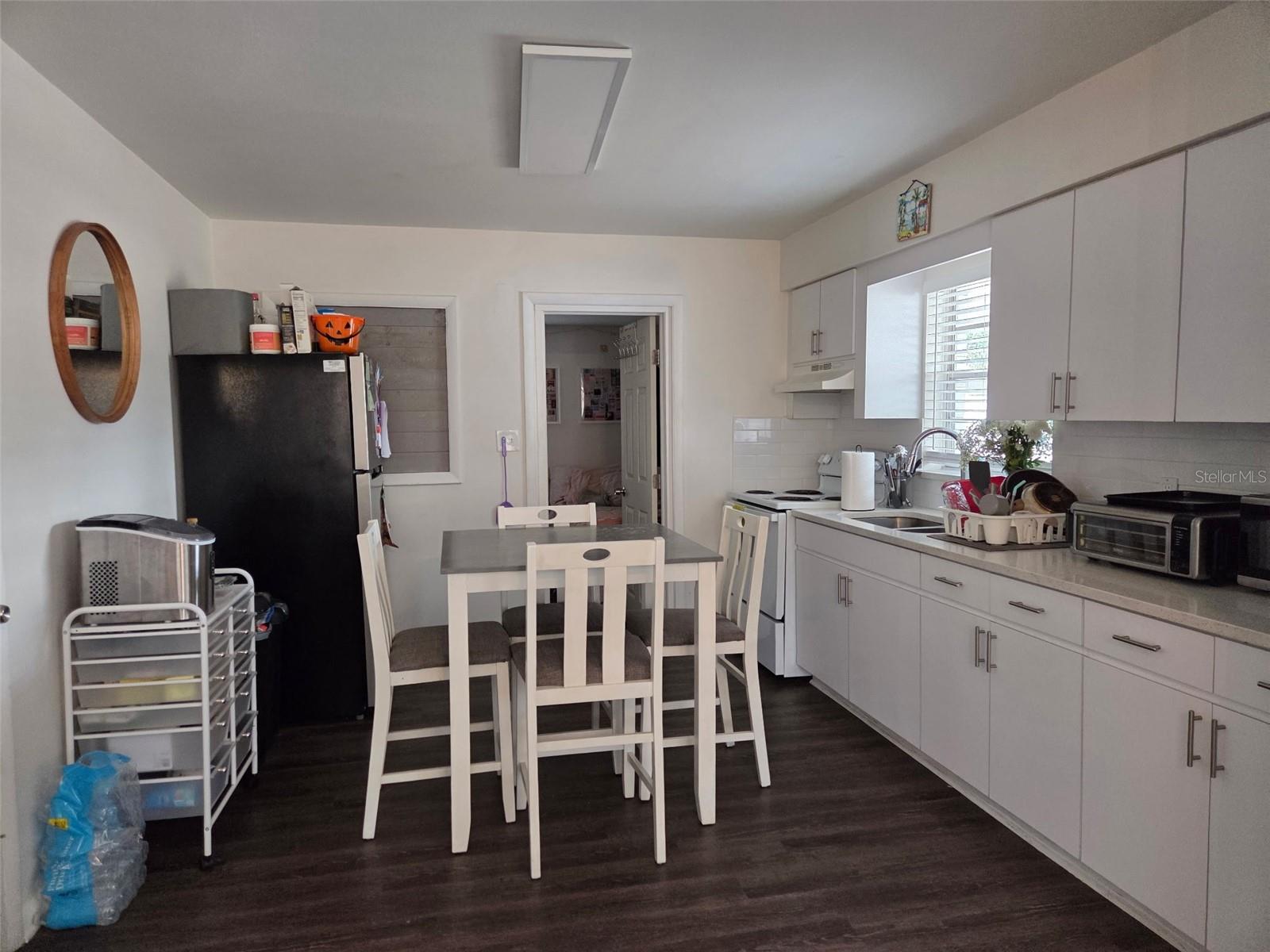 UNPLATTED - Residential Lease