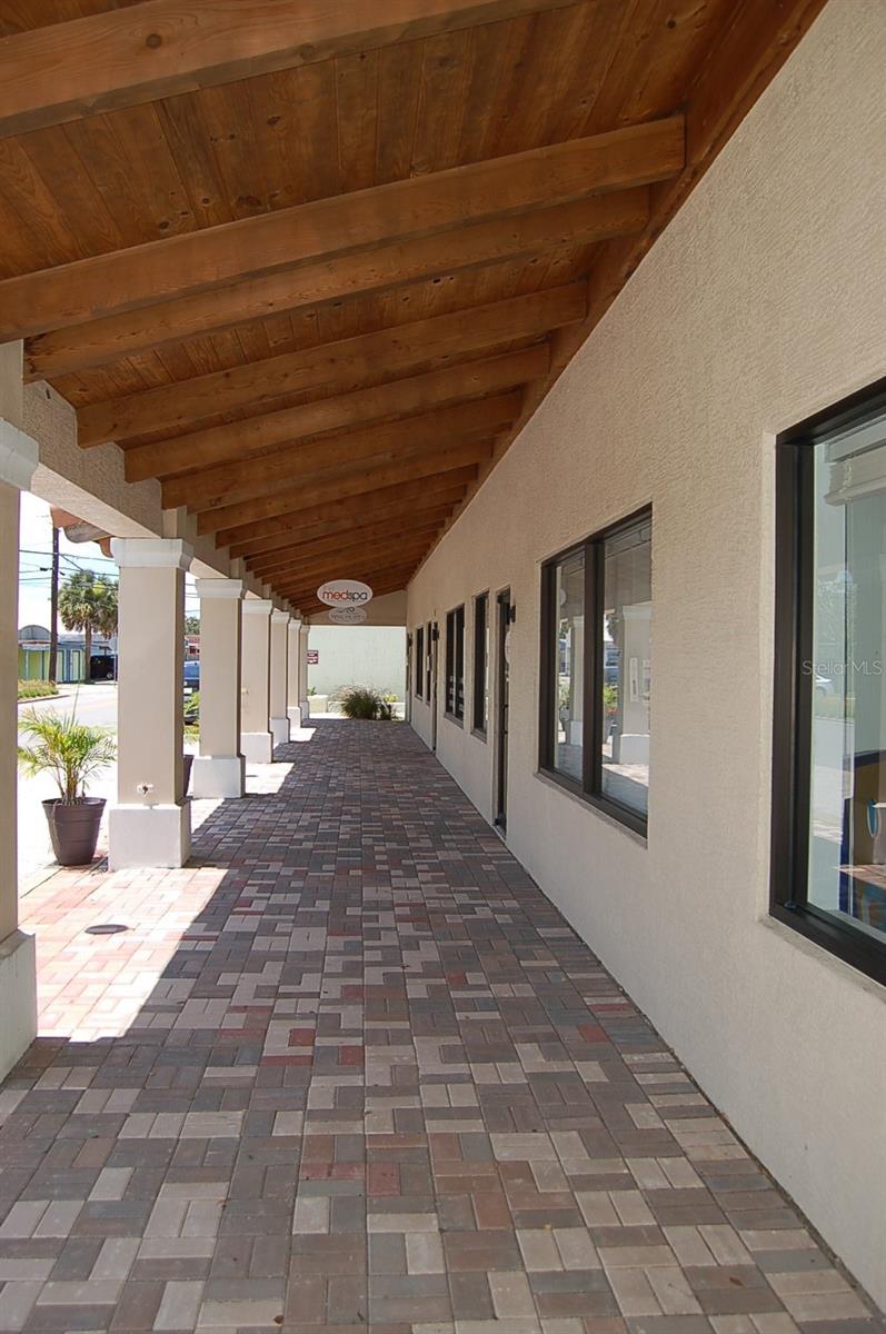 Lowds V New Smyrna - Commercial Lease