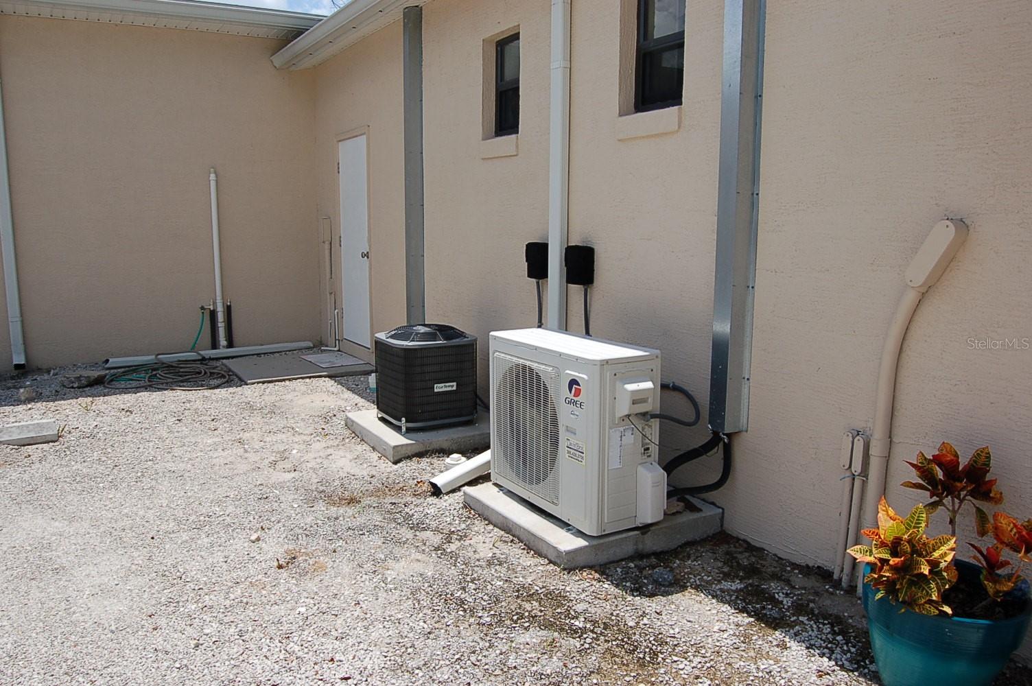 Lowds V New Smyrna - Commercial Lease