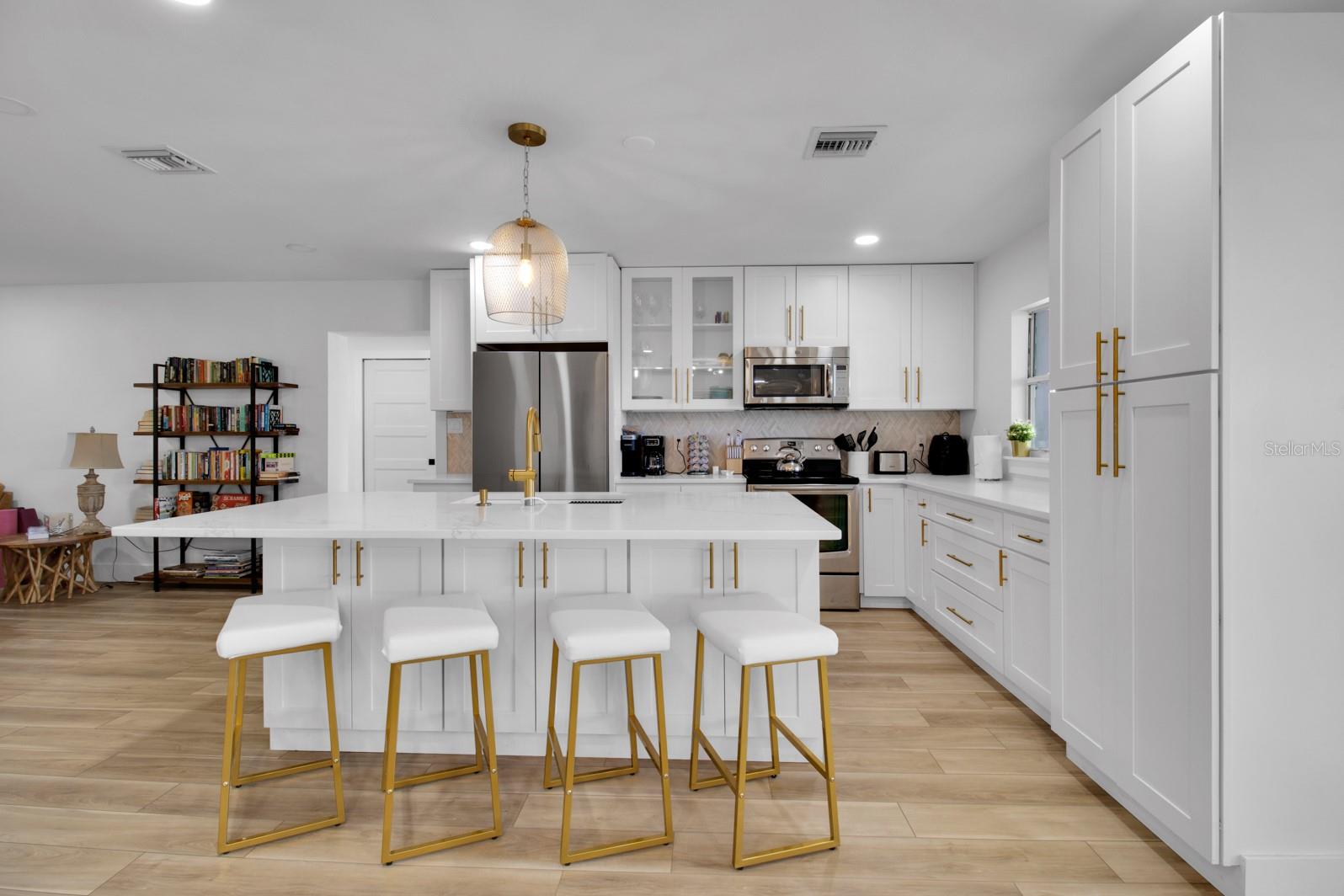 1155 LEMON BLUFF ROAD