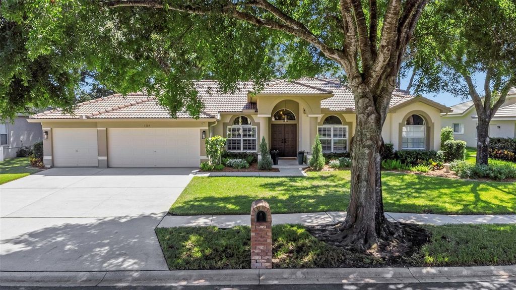 Photo of 1115 Kings Way Lane, Tarpon Springs, FL 34688 (MLS # TB8429567)