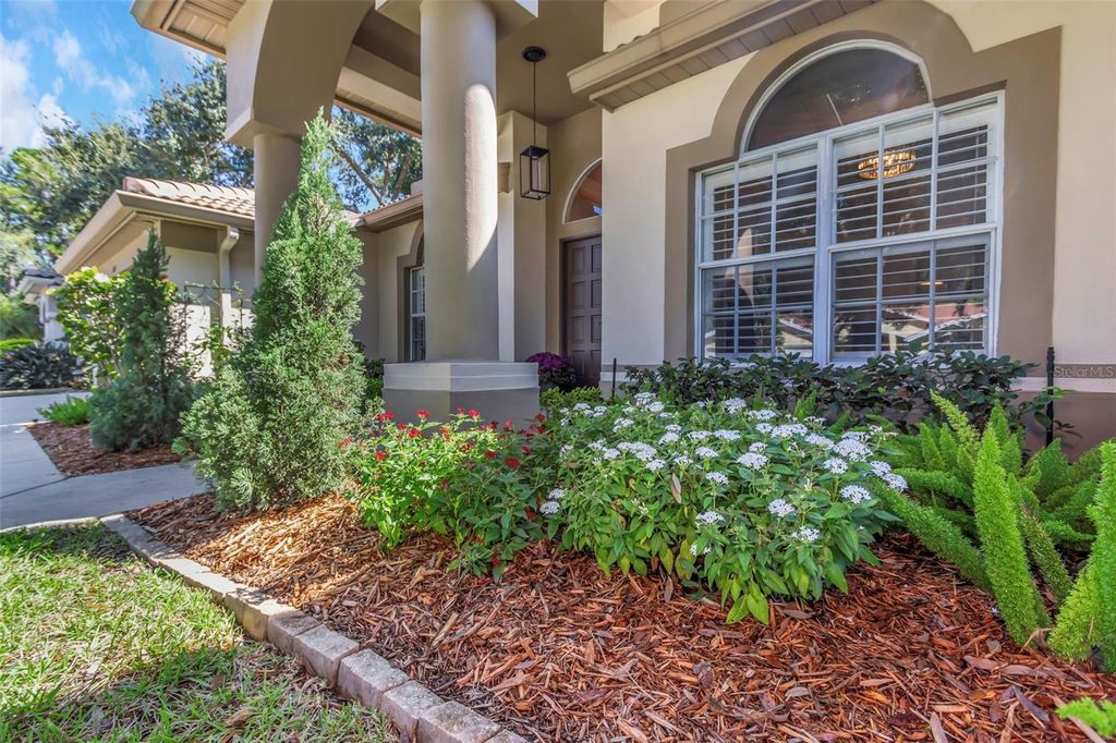 Photo of 1115 Kings Way Lane, Tarpon Springs, FL 34688 (MLS # TB8429567)