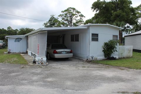 A home in PORT ORANGE