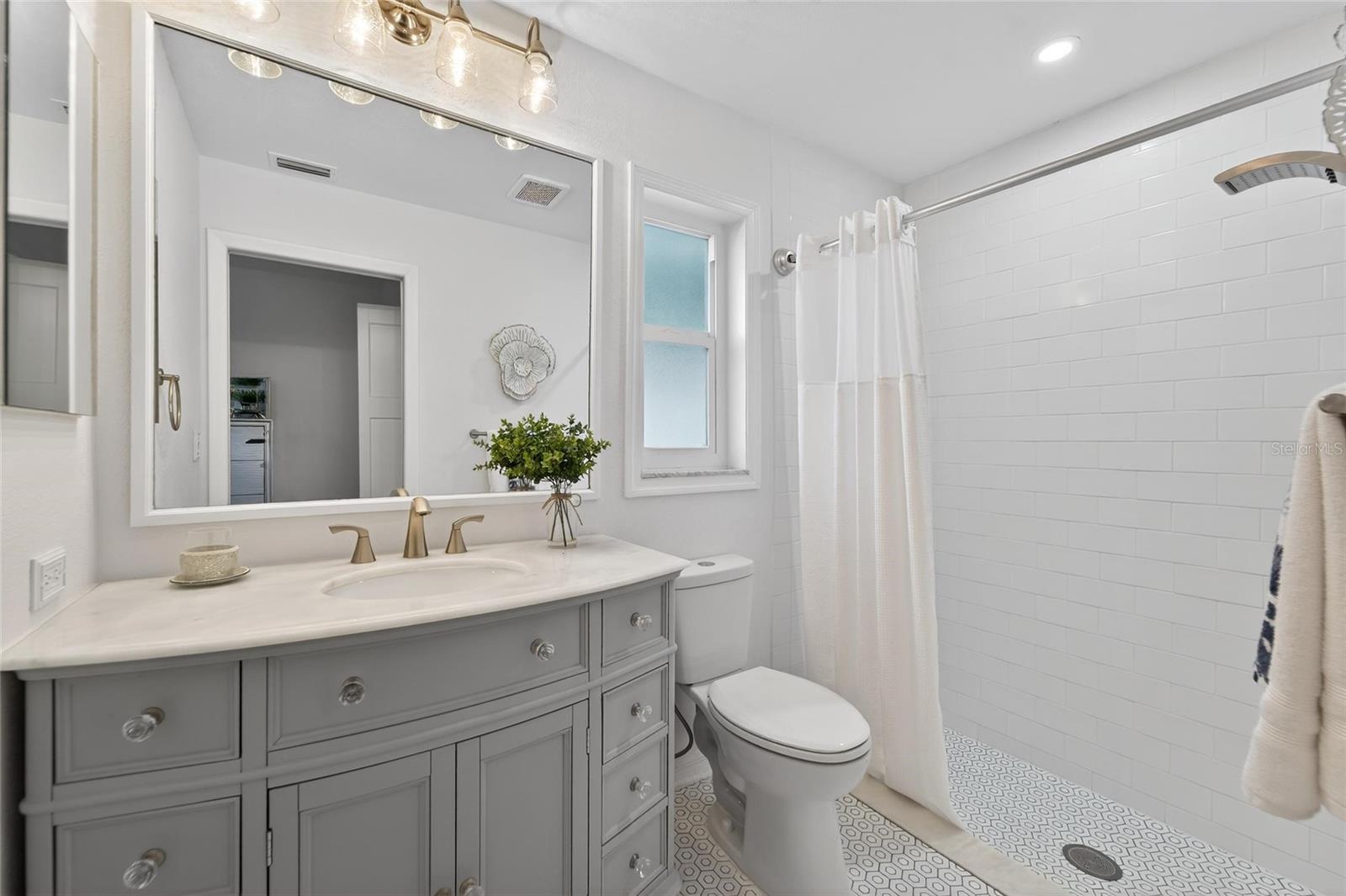 CLUBHOUSE ESTATES OF COUNTRYSIDE - Residential