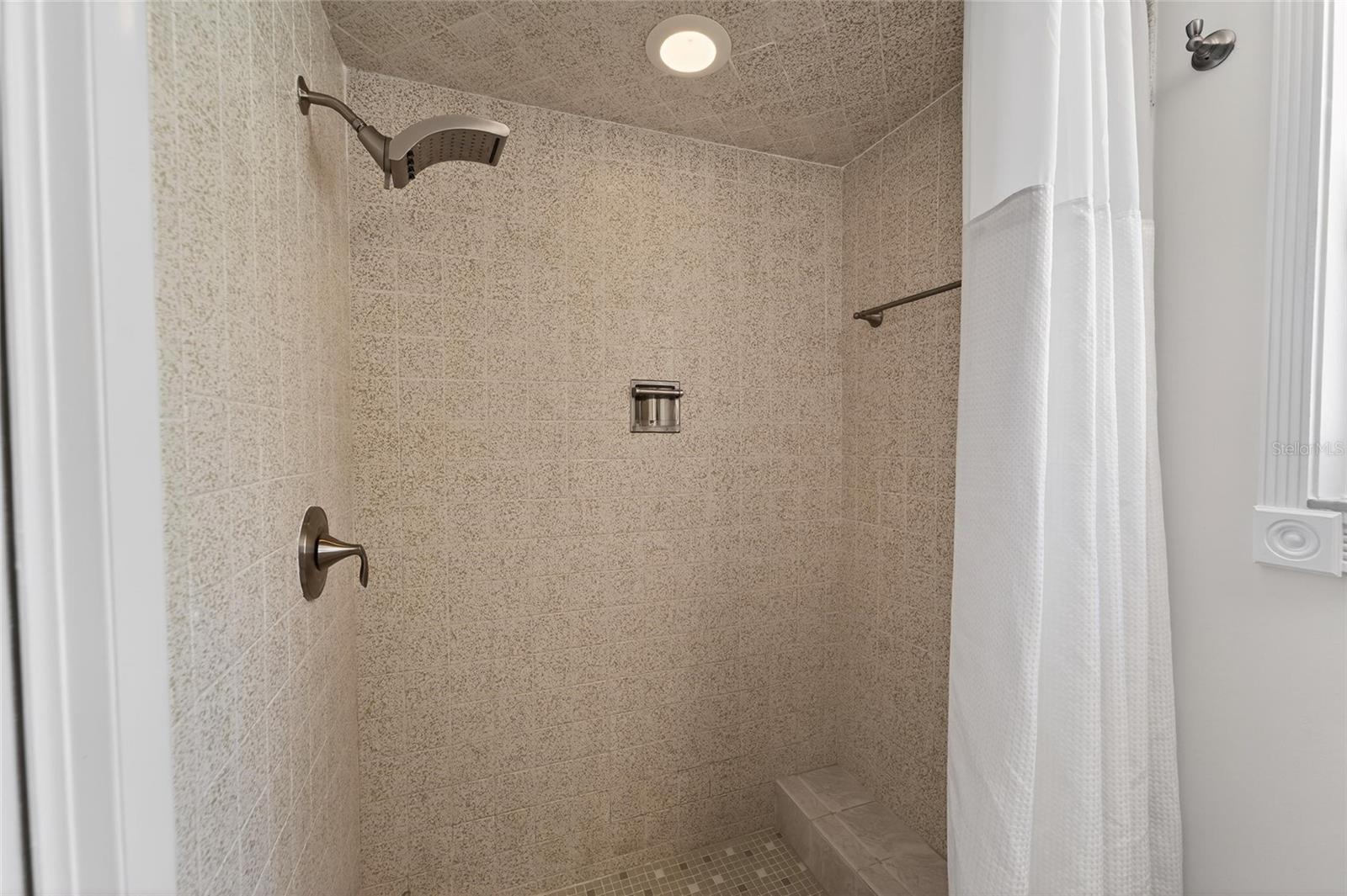 CLUBHOUSE ESTATES OF COUNTRYSIDE - Residential