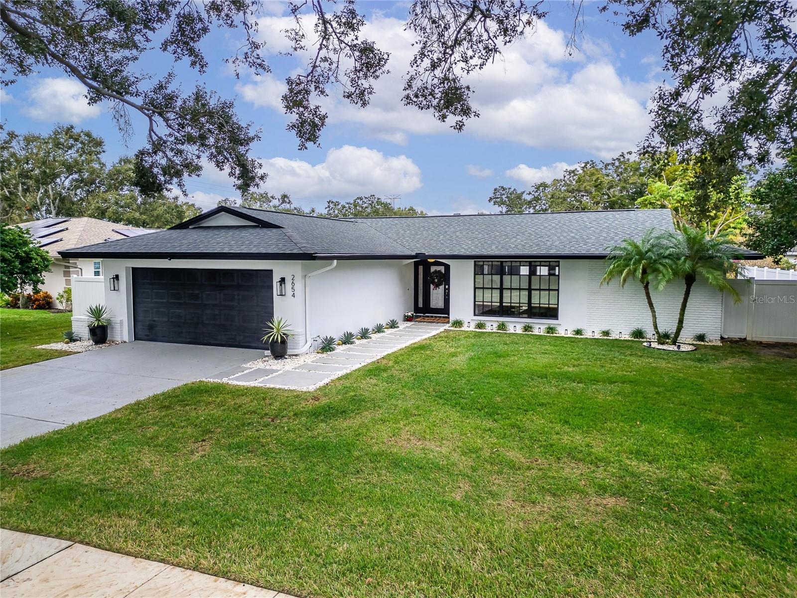 CLUBHOUSE ESTATES OF COUNTRYSIDE - Residential