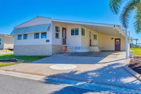 Photo of 4215 14th Street E, Ellenton, FL 34222 (MLS # A4671366)