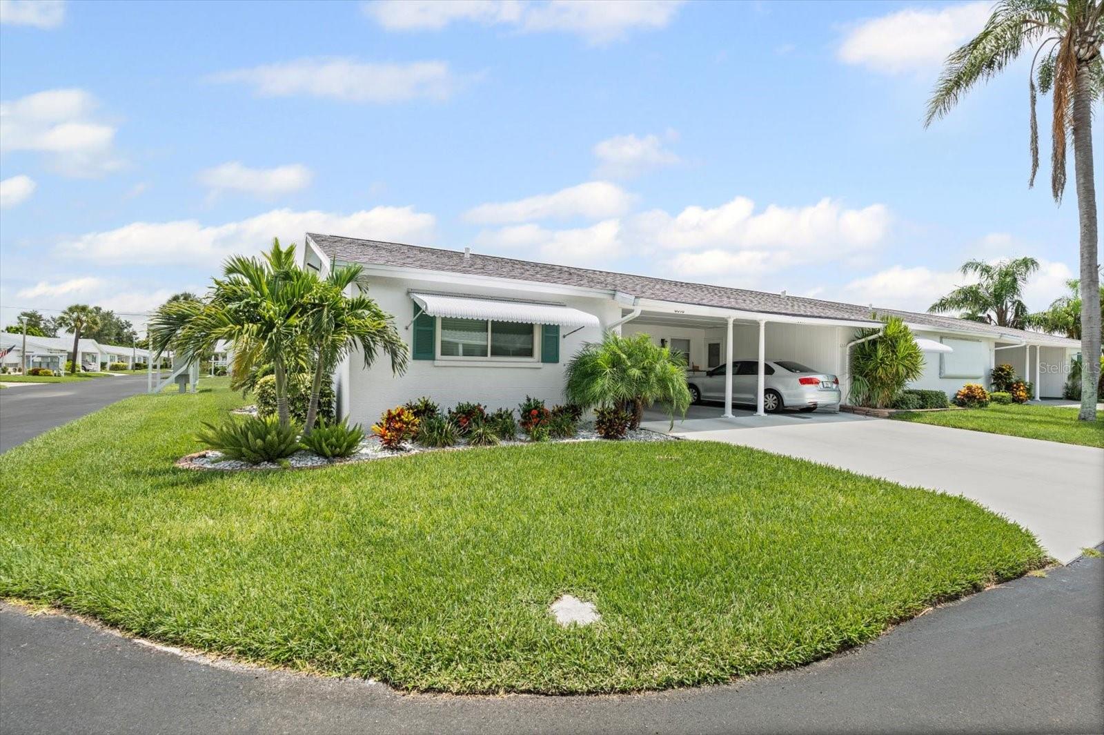 PARKWAY VILLAS CONDO UN 6 - Residential