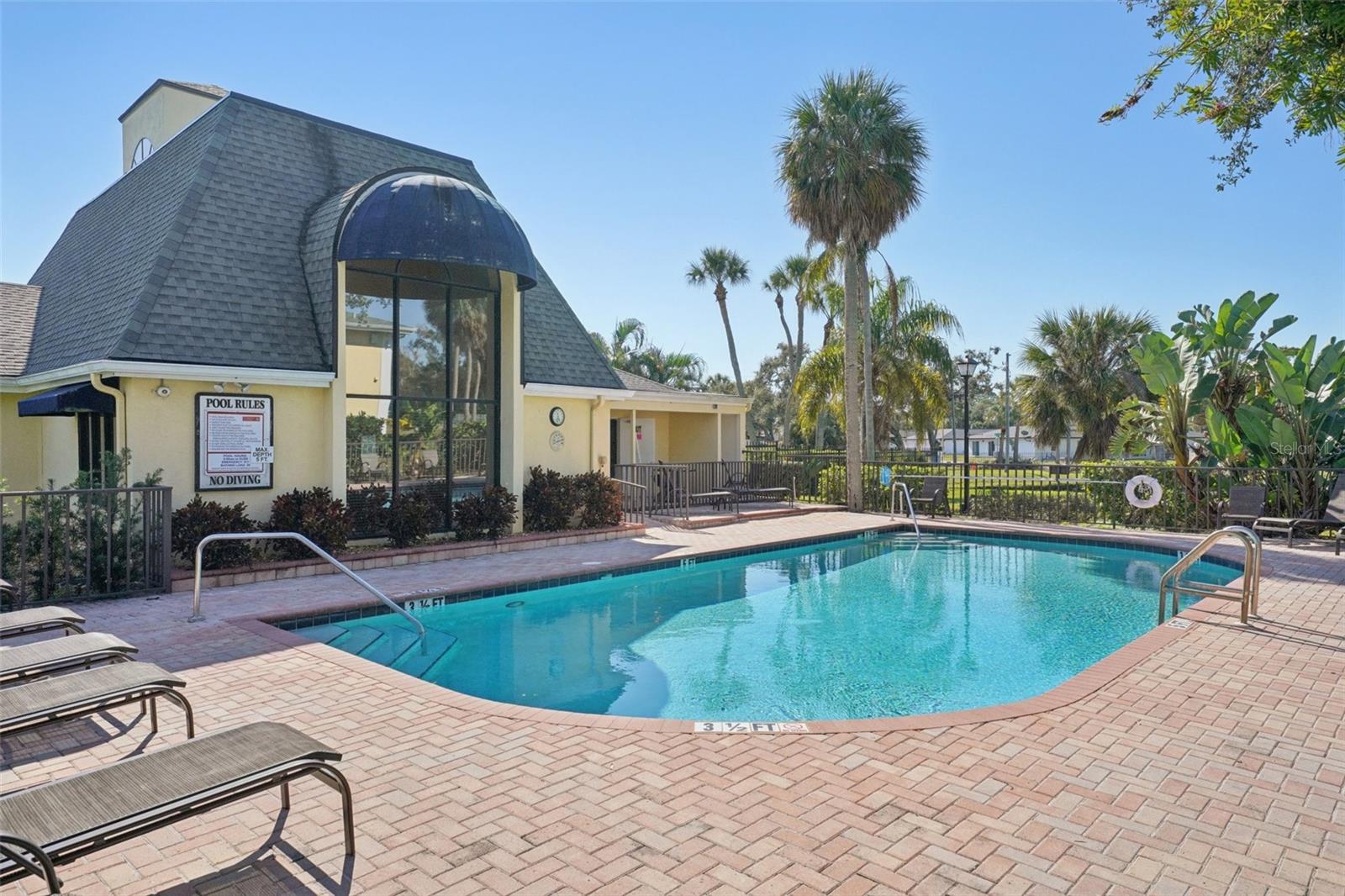 ARBOR GROVE CONDO - Residential