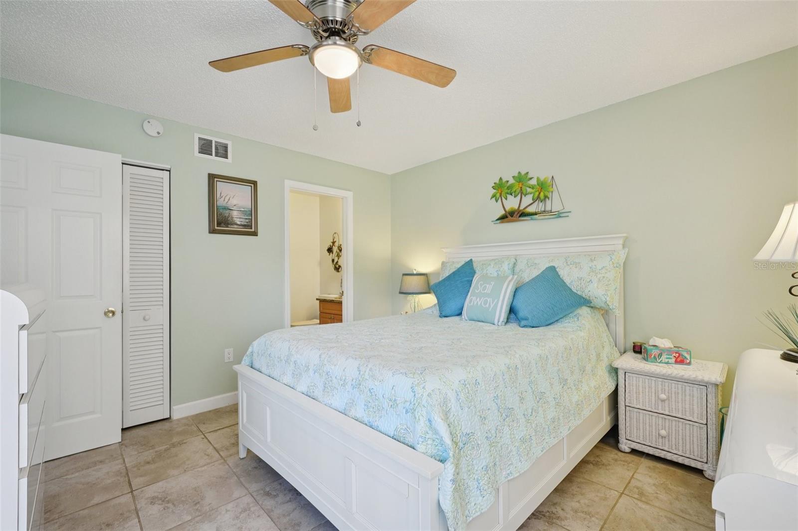 ARBOR GROVE CONDO - Residential