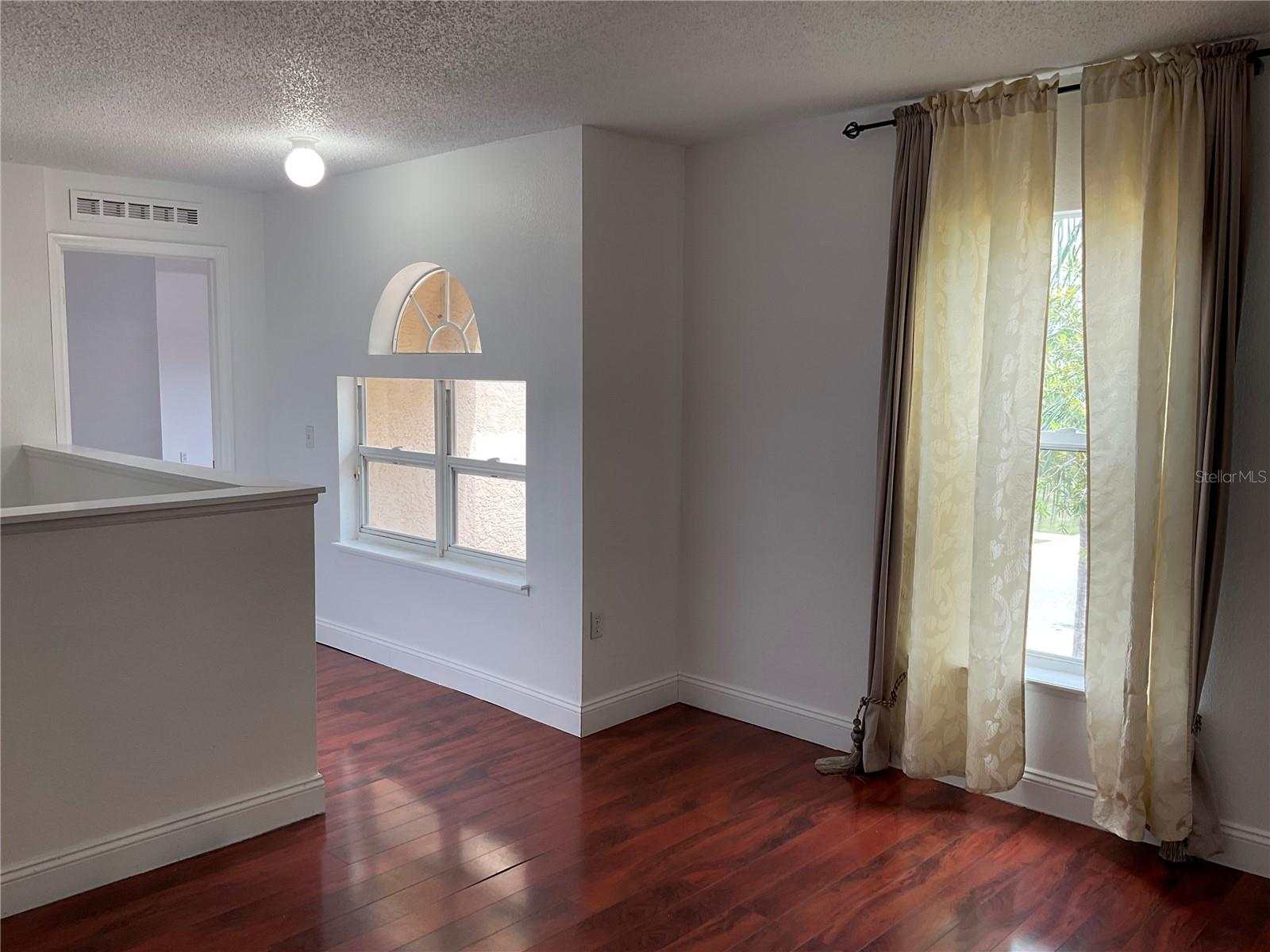 WETHERBEE LAKES SUB - Residential Lease