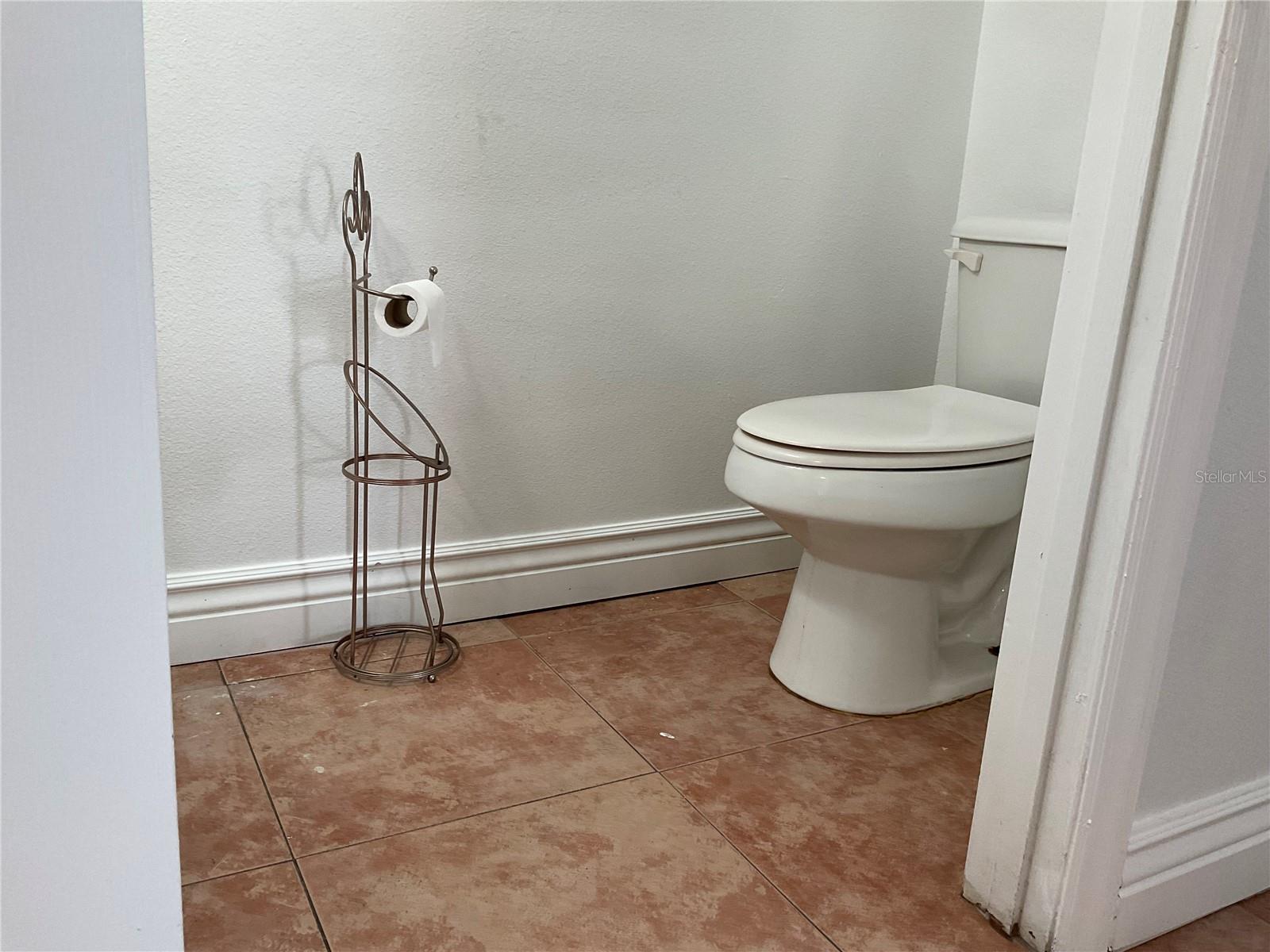 WETHERBEE LAKES SUB - Residential Lease