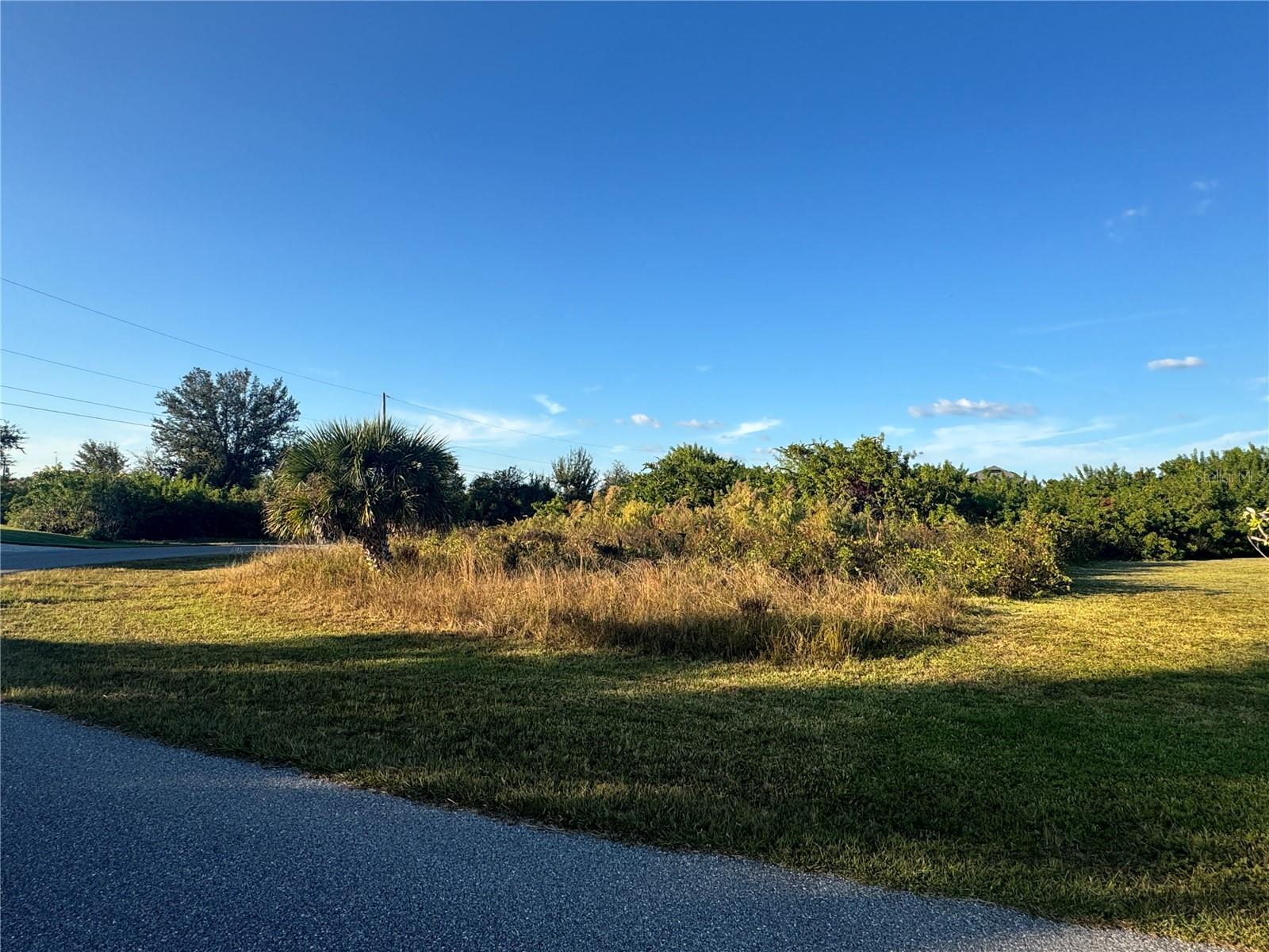 PORT CHARLOTTE SEC 071 - Land