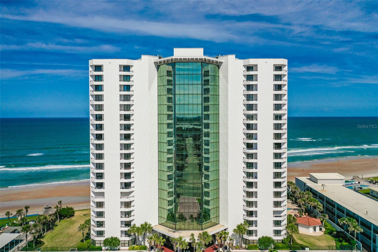 2425 S ATLANTIC AVENUE 1202A