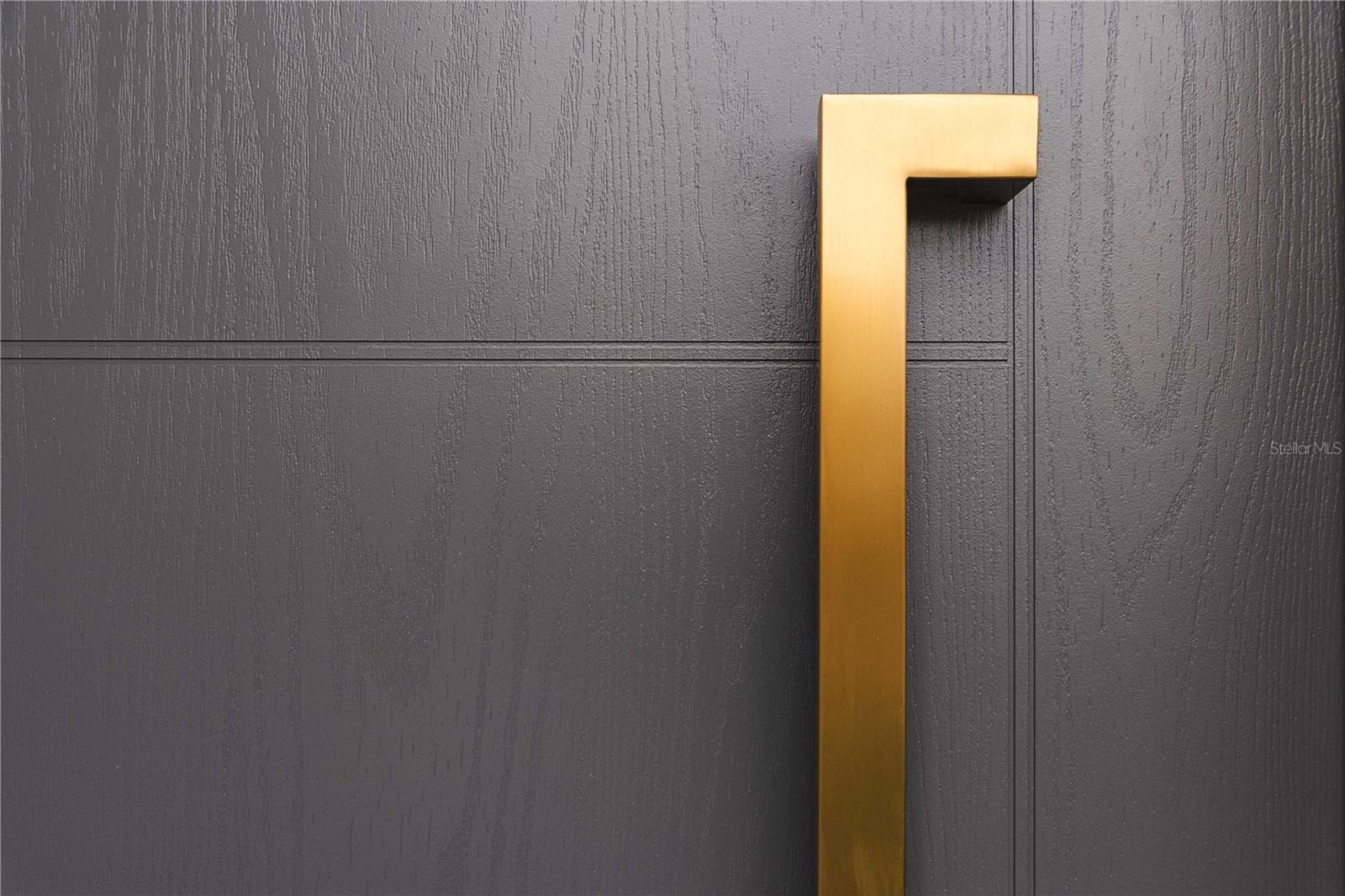 MAC FARLANE PARK - Residential