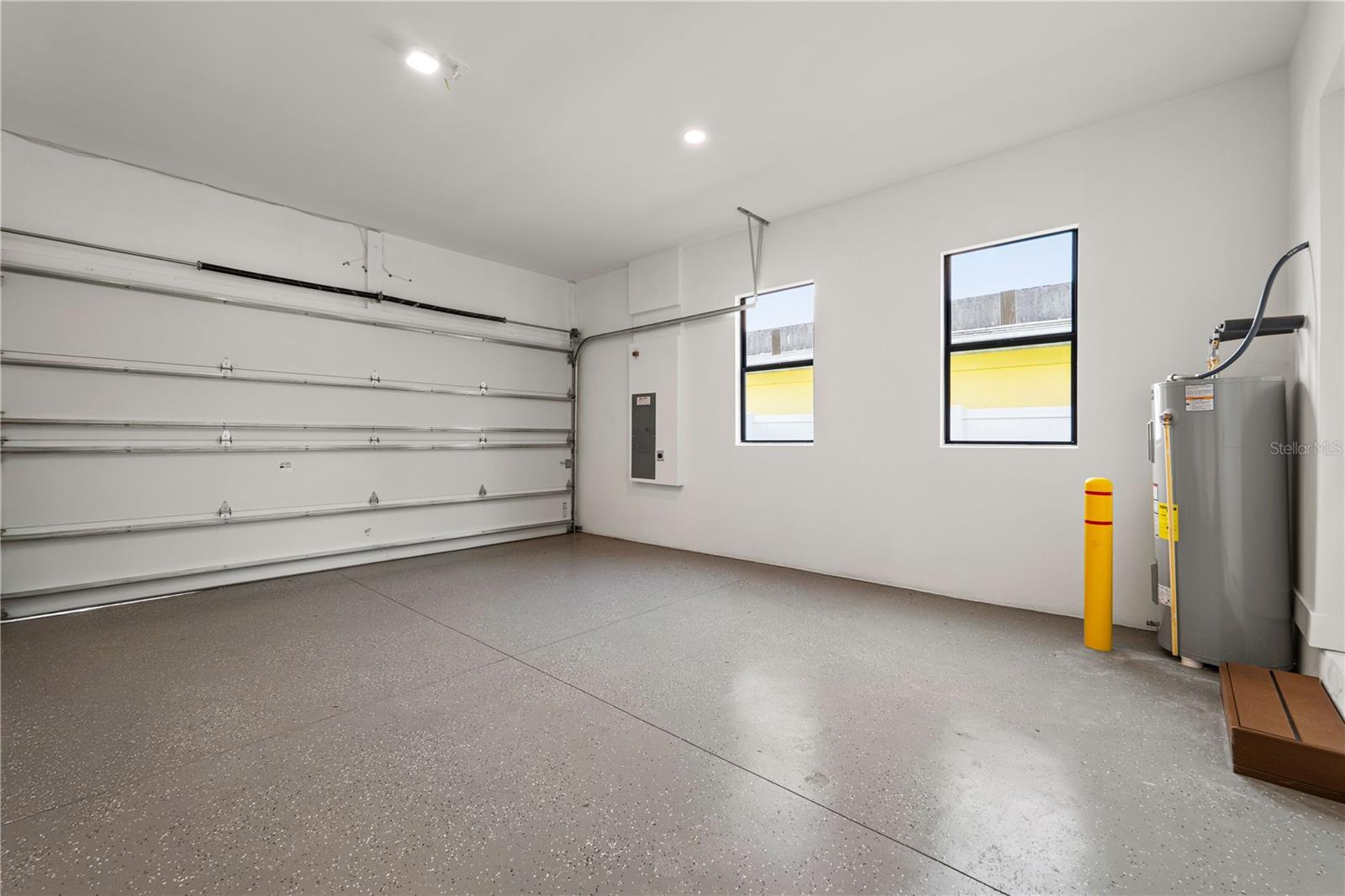 MAC FARLANE PARK - Residential