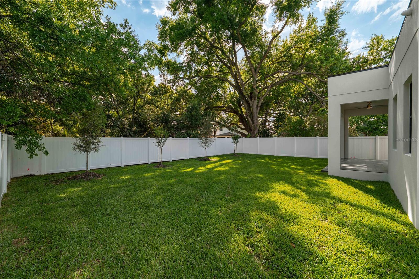 MAC FARLANE PARK - Residential